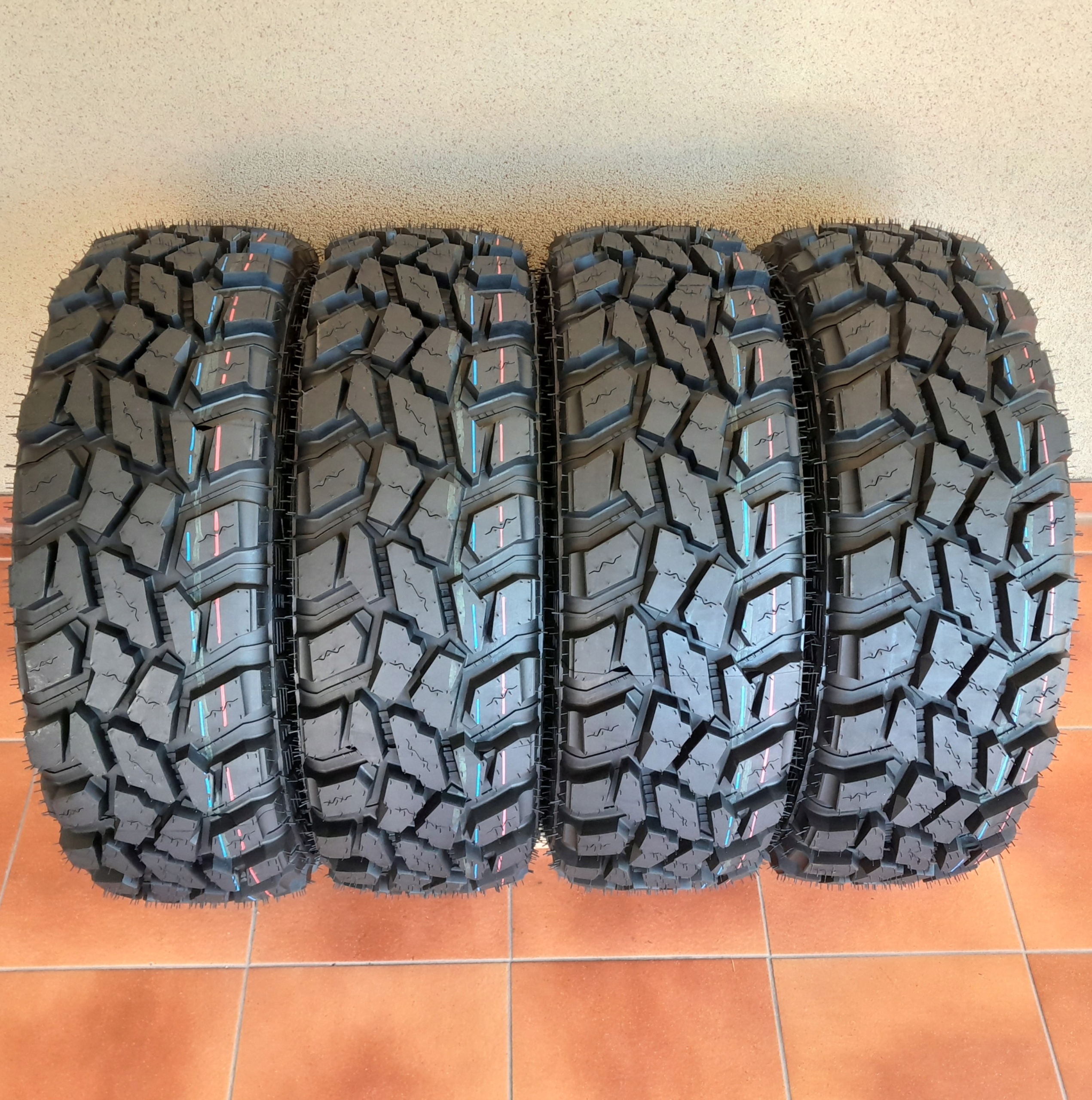 4x Opony bieżnikowane 225/70 R16 TERENOWE 4x4 M/T EAN (GTIN) 5907131240822