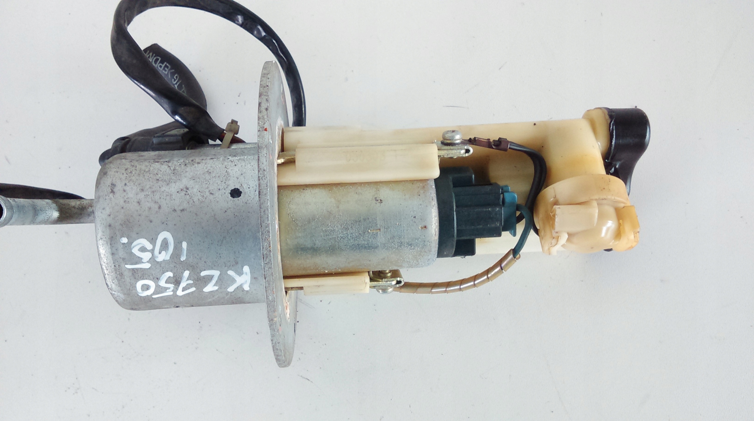 123452951 - KAWASAKI с 750 топливный насос