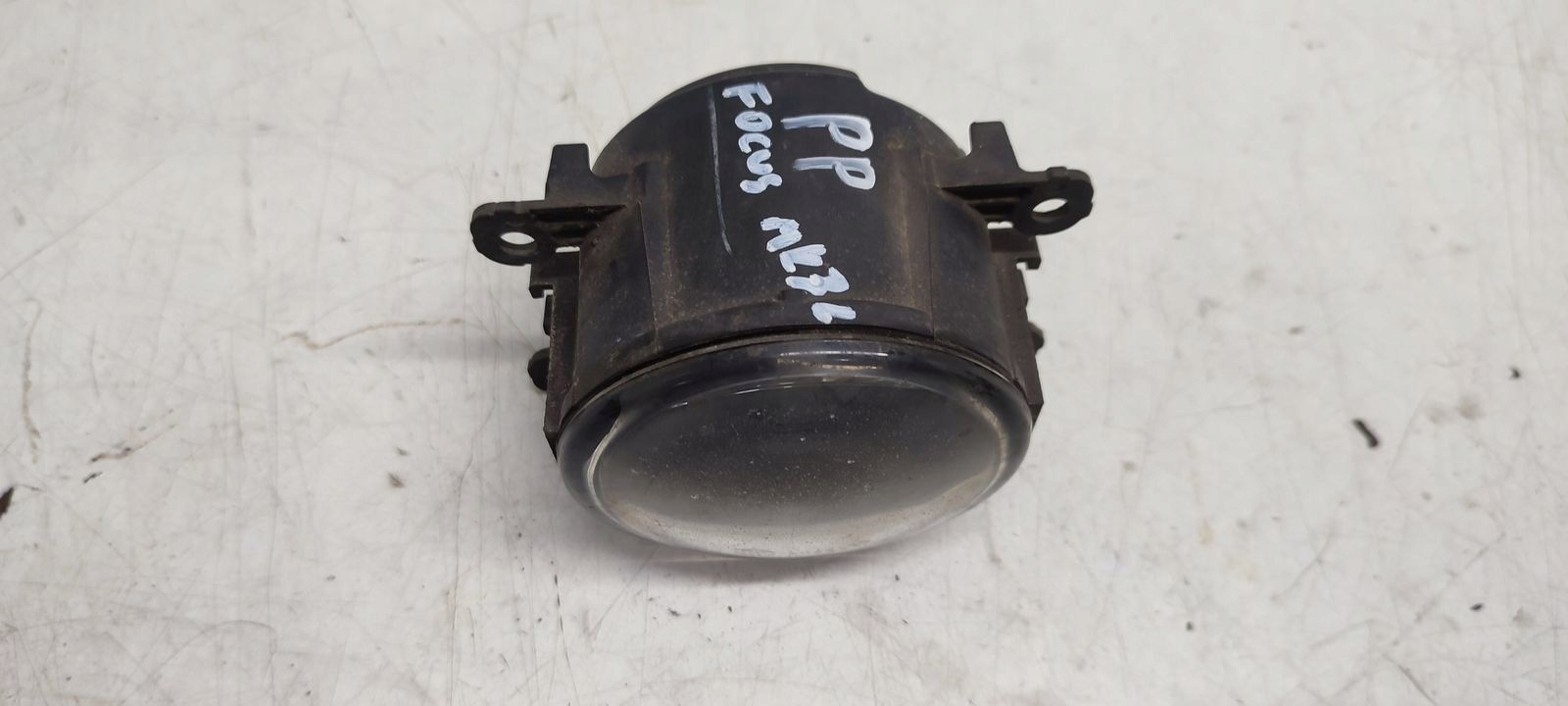 fog light right Ford Focus MK3