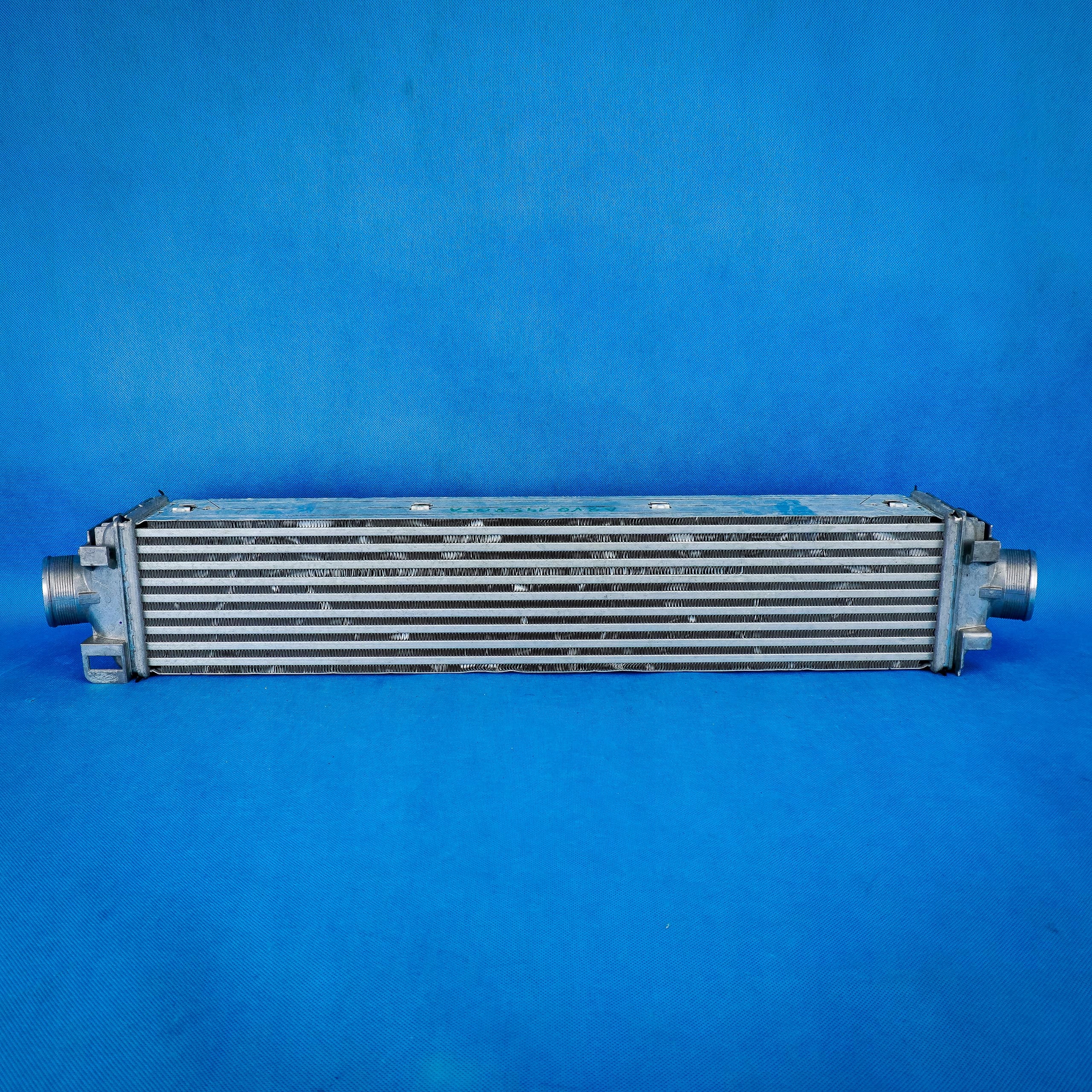 intercooler radiator Audi A4 8W B9 A5 F5 3.0TDI 8W0145805E