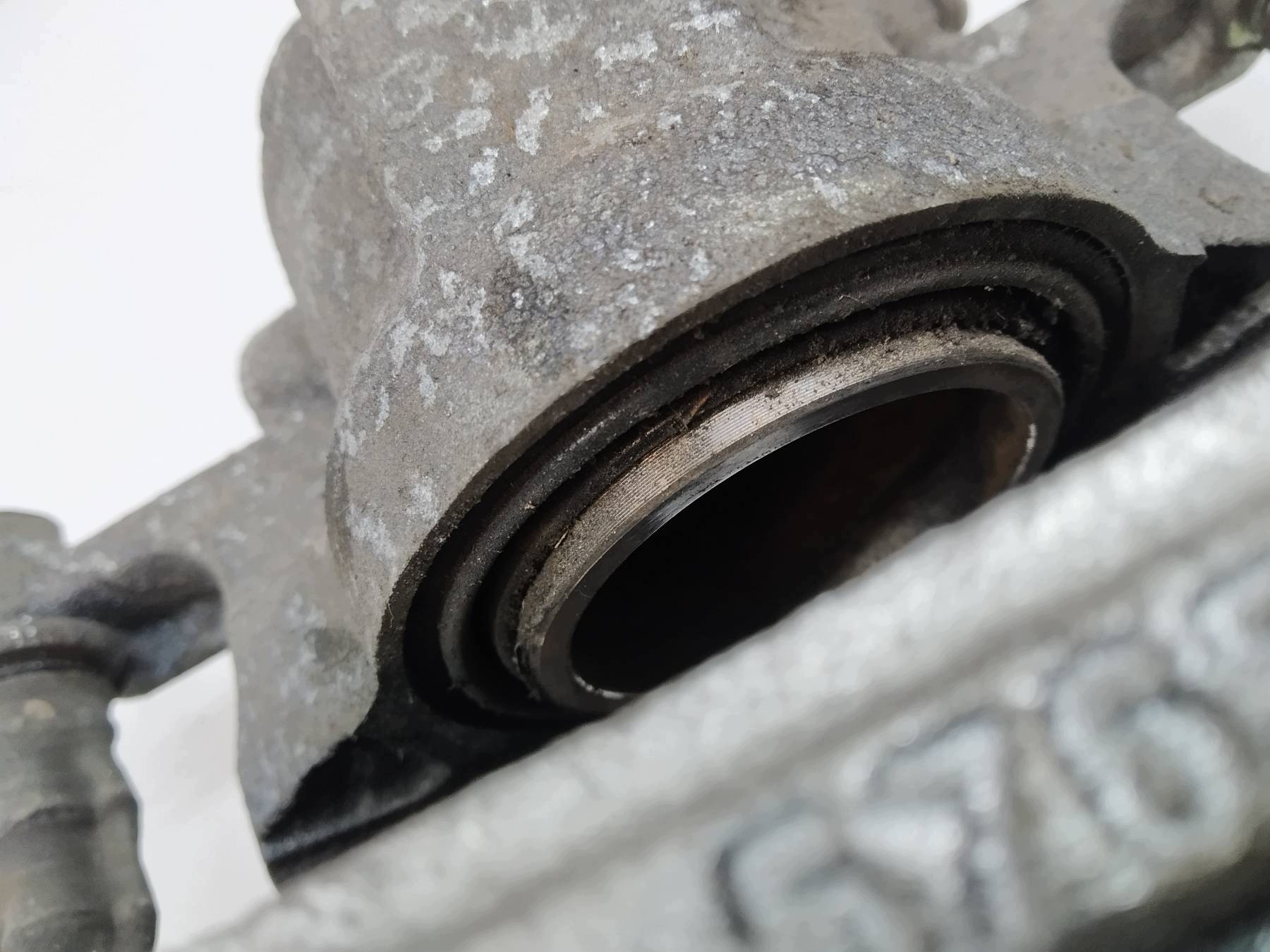 caliper brake right front 1.6 E-TECH Renault Captur II (2019-)