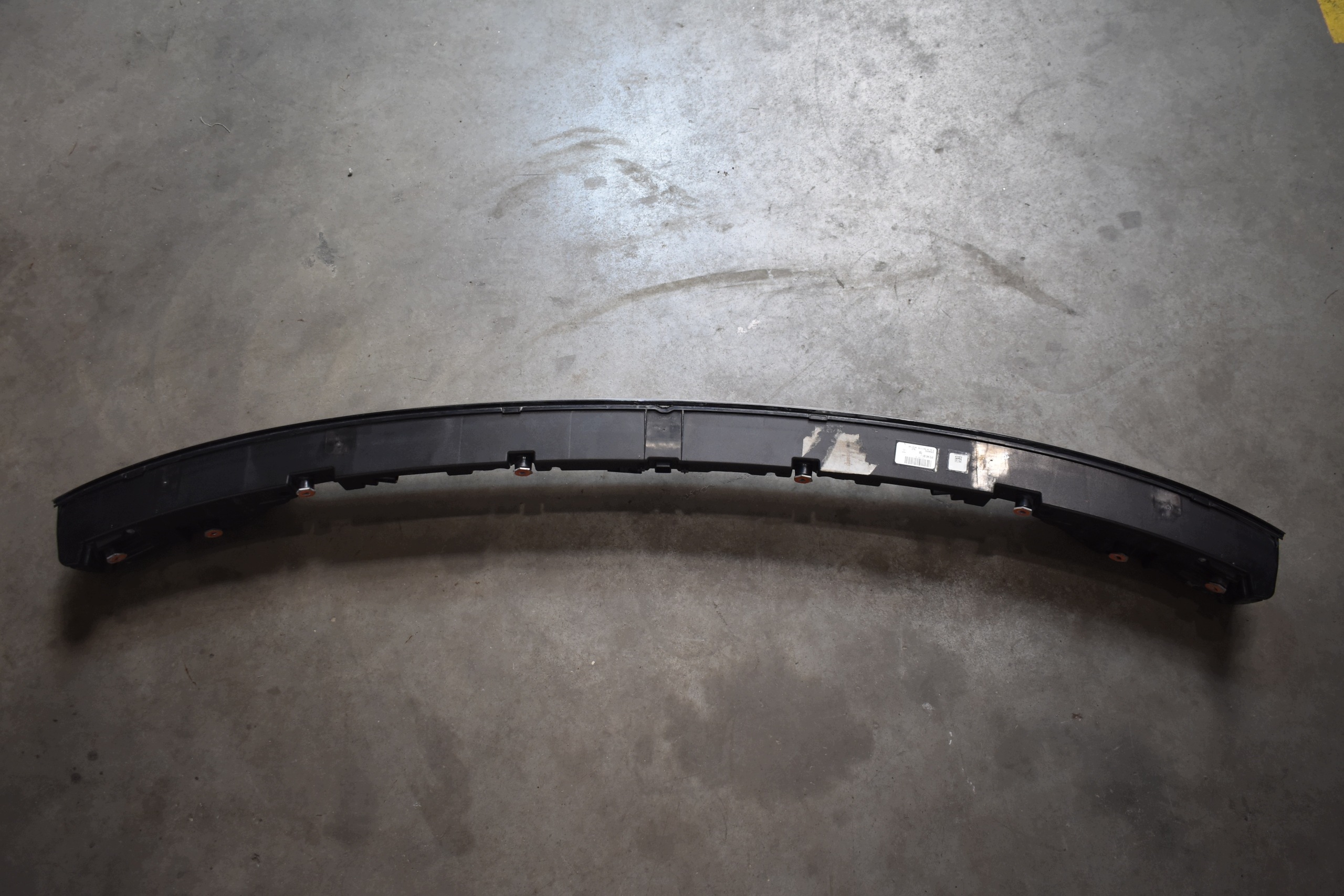IDEALNA light rear part rear central bonnet PORSCHE CAYENNE 9Y 1