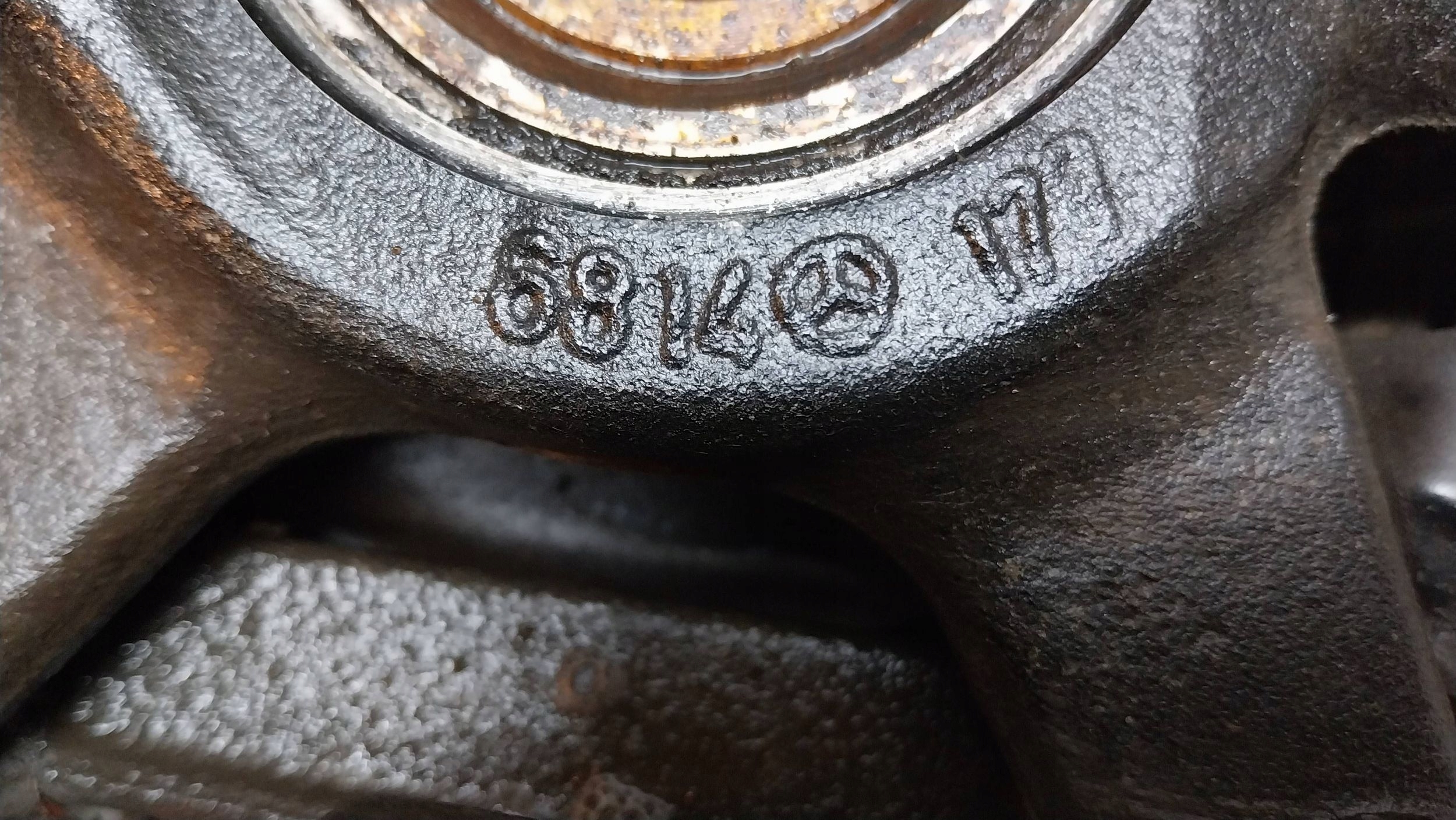 otoč čepu třmen levý předek 6814 MERCEDES A W168