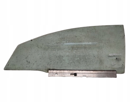 OPEL VECTRA C 02- SZYBA LEWA PRZÓD