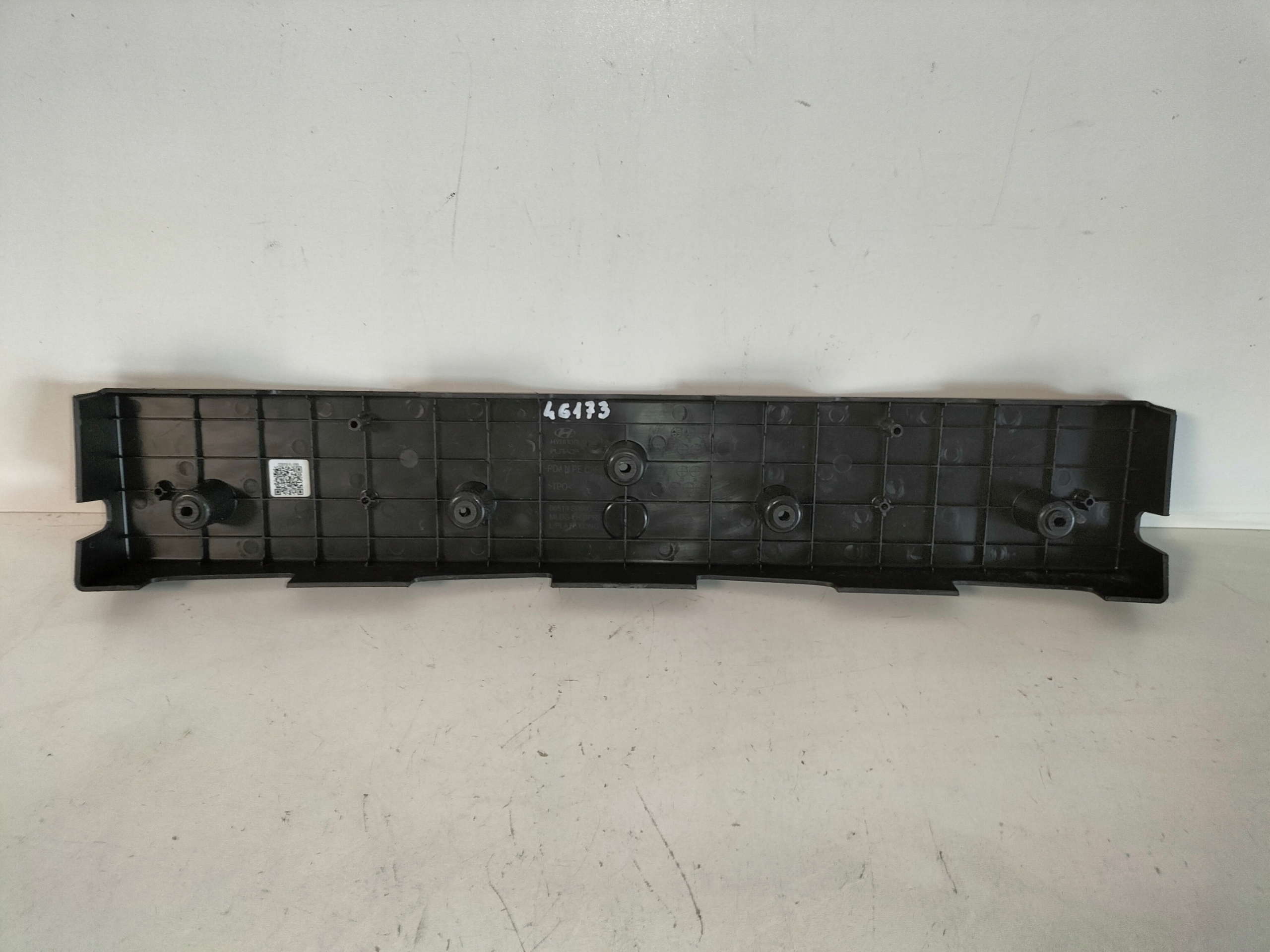 pad below tablice registration front HYUNDAI I30 3 III 17- N-LINE