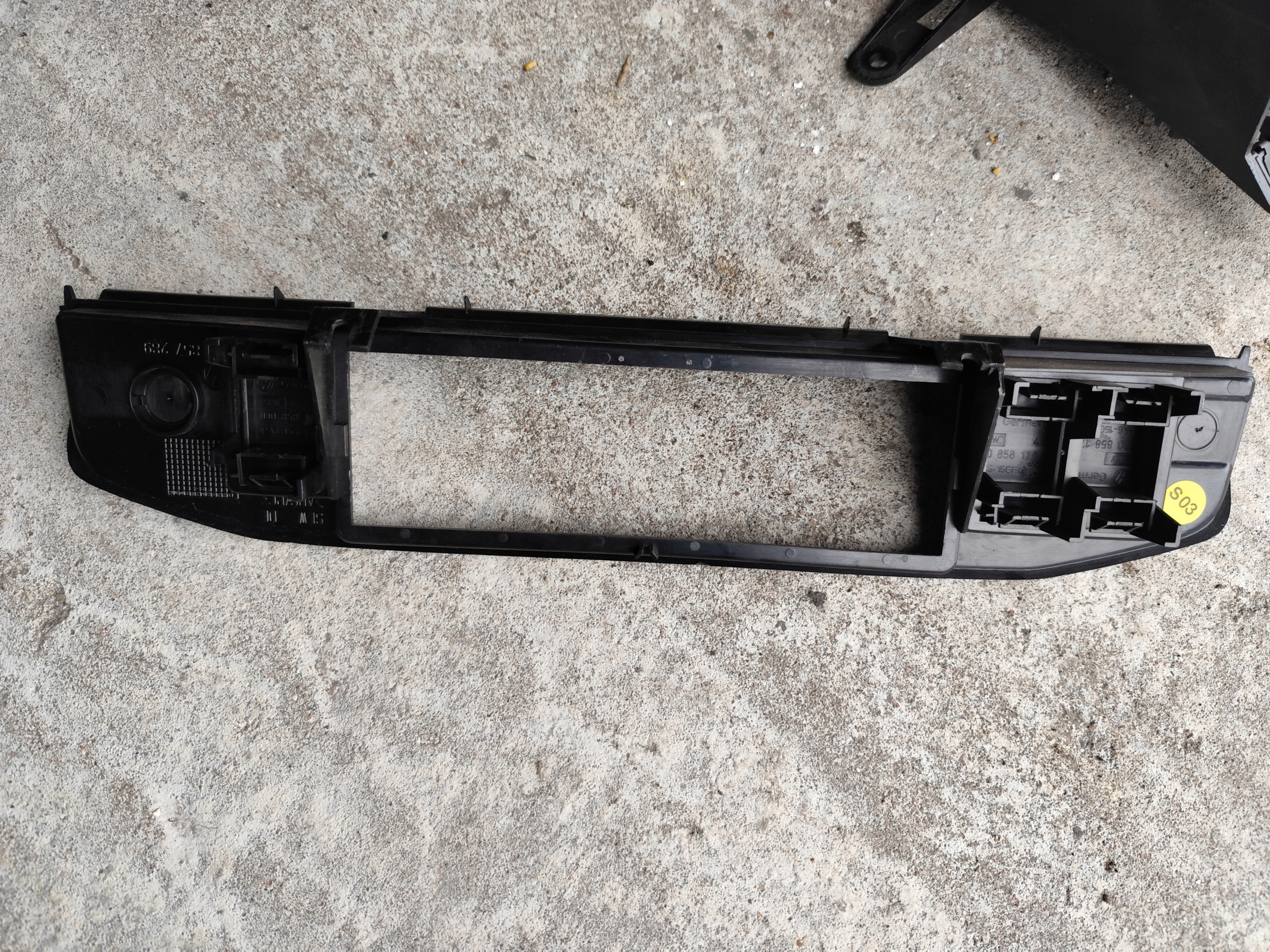 VW T5 obal držák kryt TACHOGRAFU 7H0858249B
