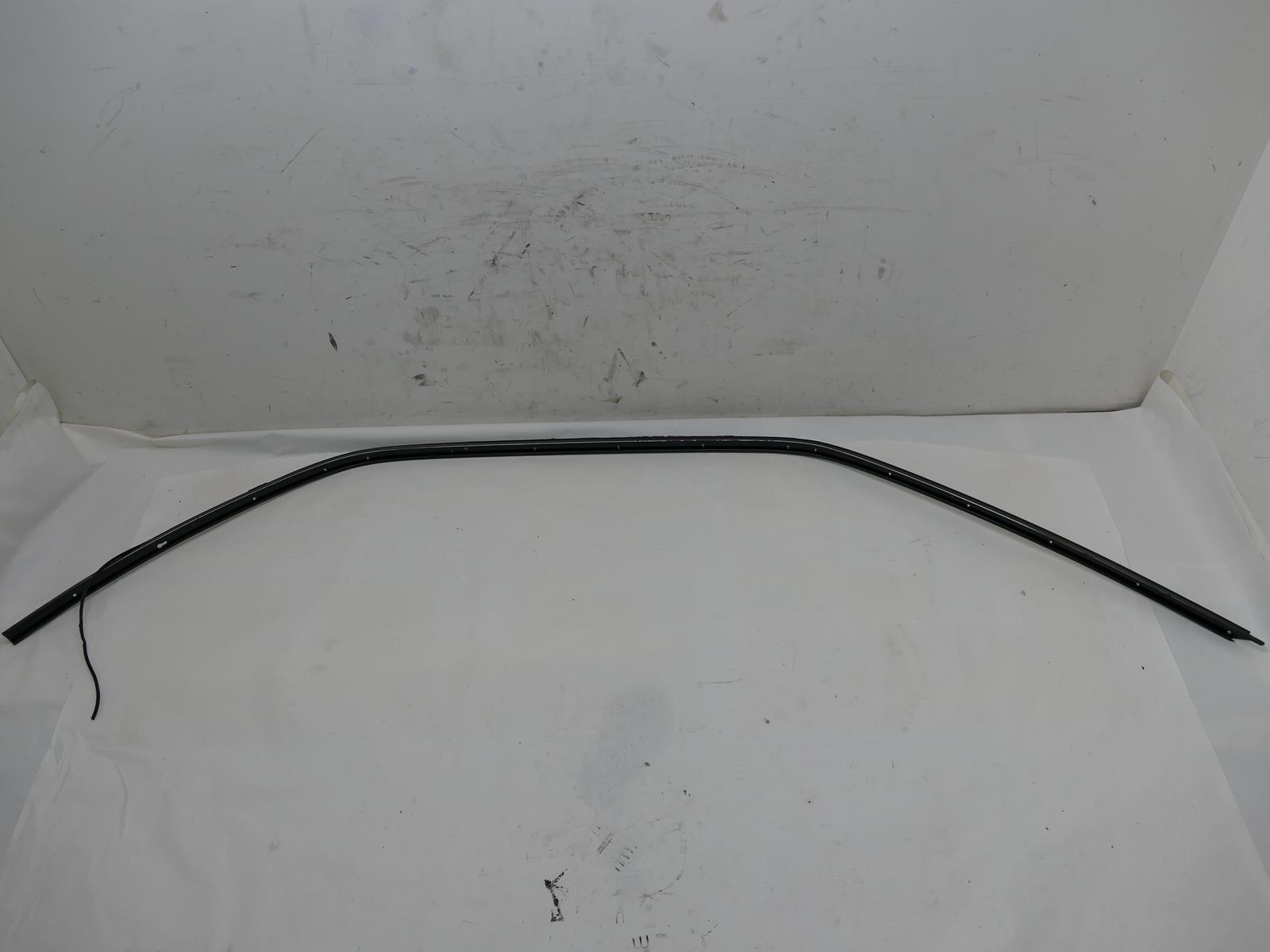 MERCEDES W124 COUPE moulding bodywork right C124