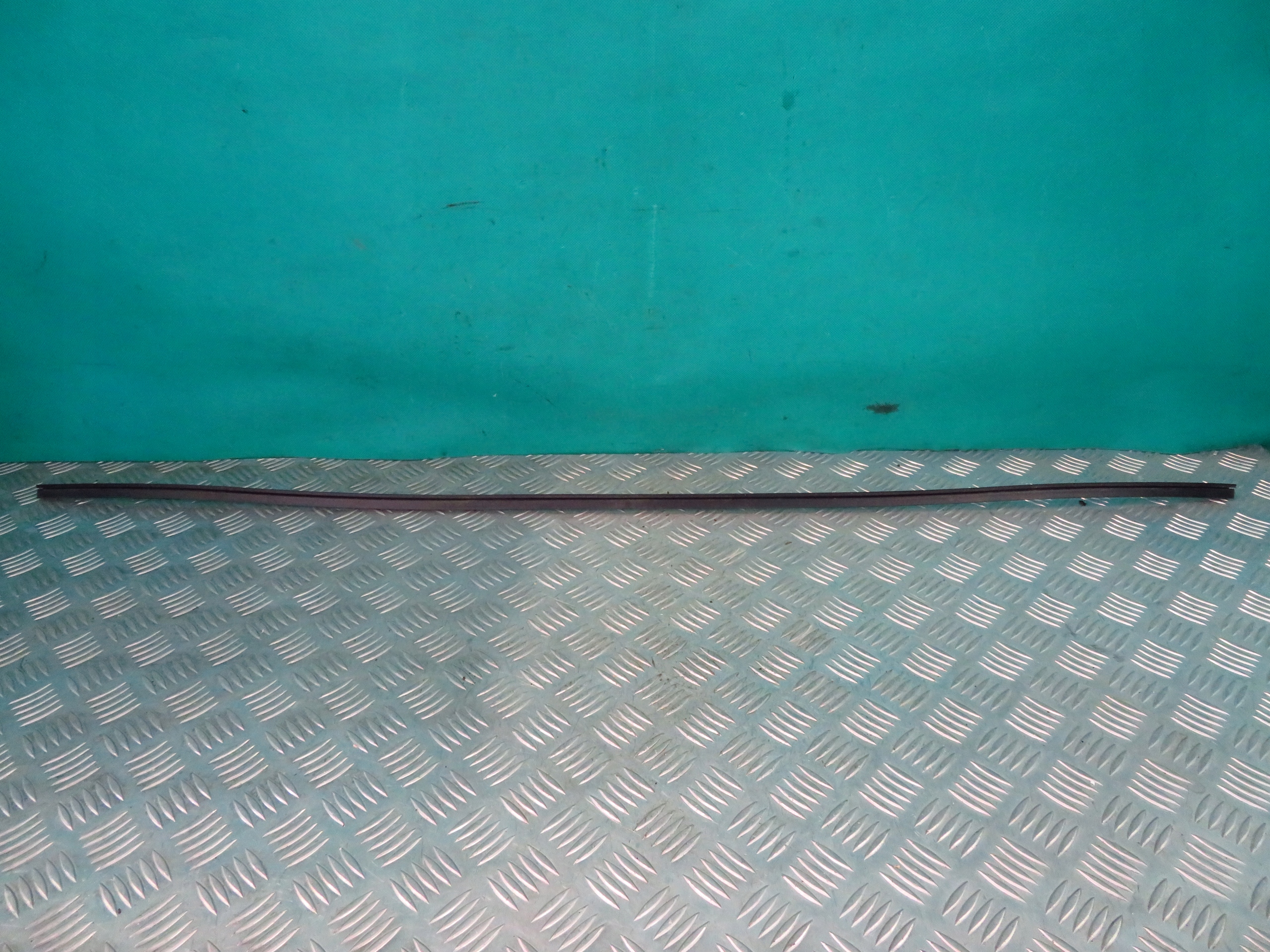 USZCZELKA OSLONY PODSZYBIA FORD RANGER IV 17R Installation side front