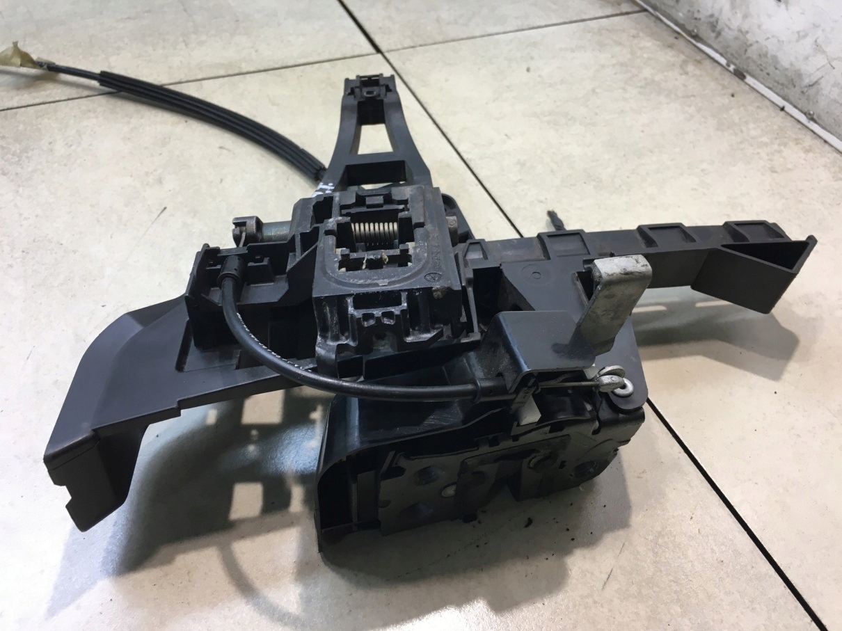 lock door right rear part FOCUS MK2 4M5AA26412BC 6 PIN