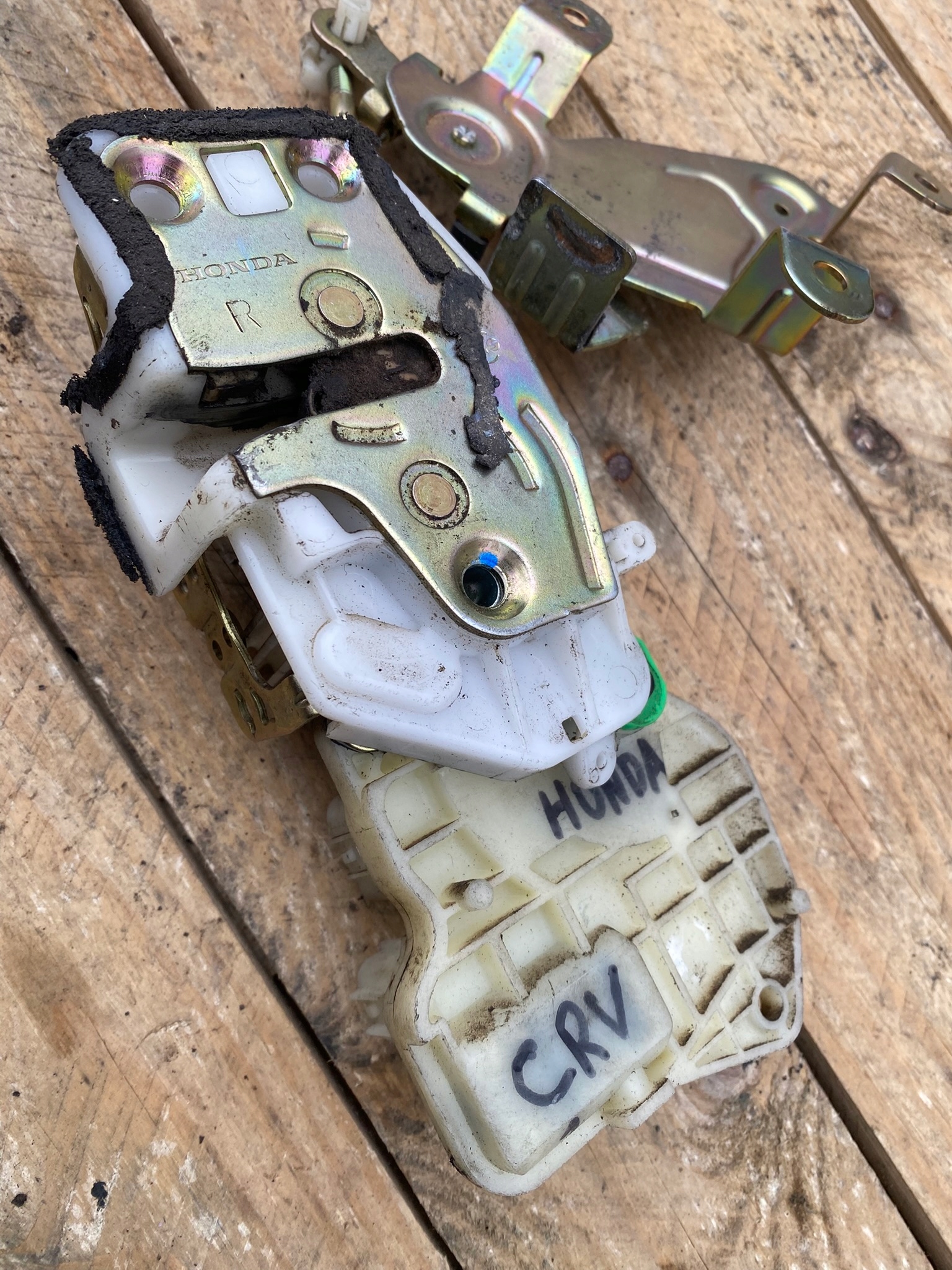 lock front right front honda cr-v