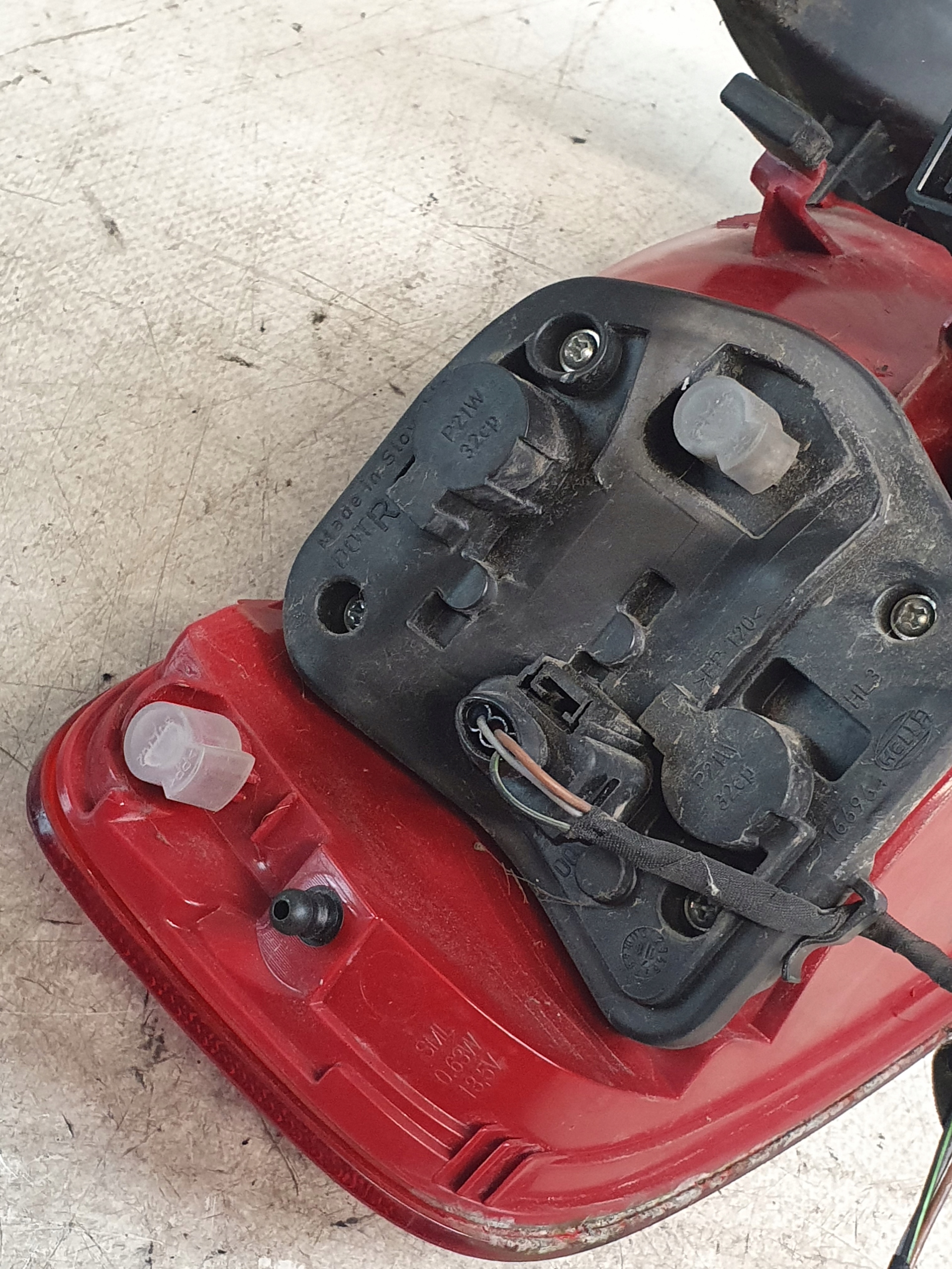 light right rear part 8K5945096D AUDI A4 B8 sedan 08r. UK