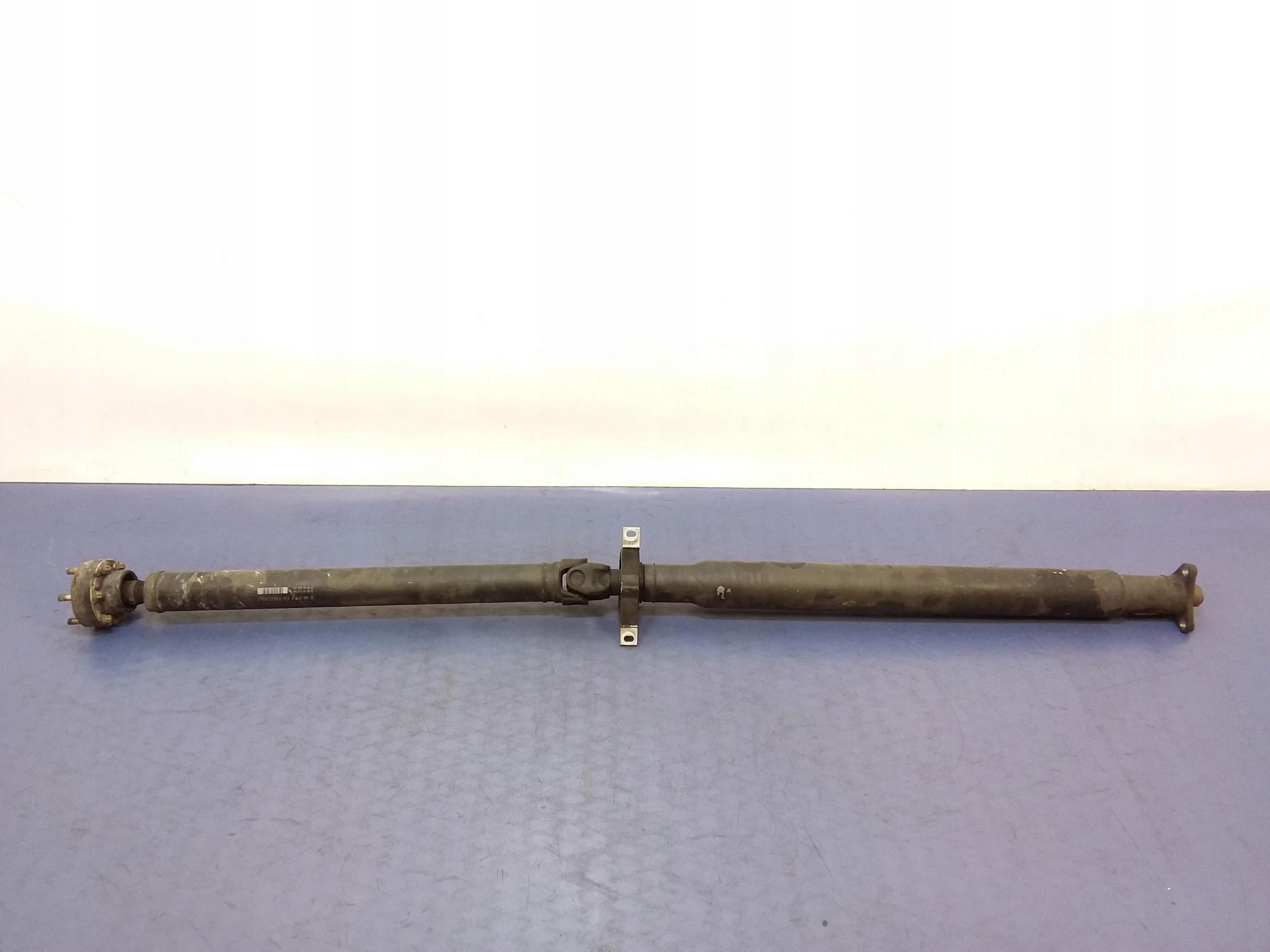 BMW 5 E60 приводний вал 7573582