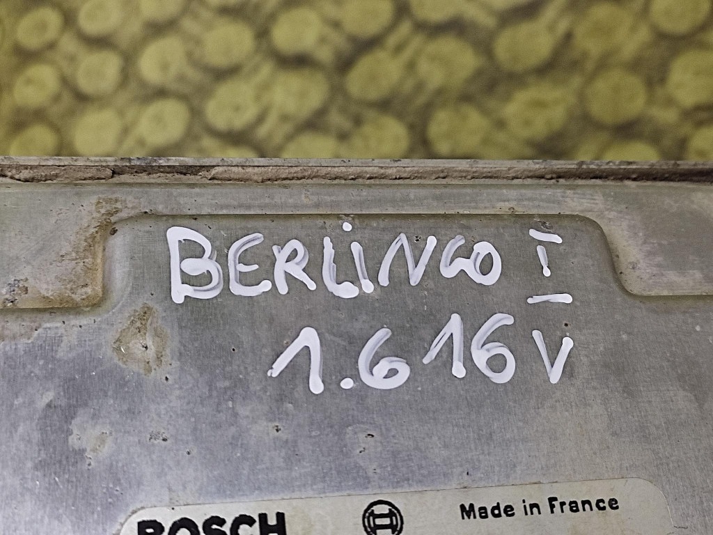 CITROEN BERLINGO bedienteil des motors 9643840580