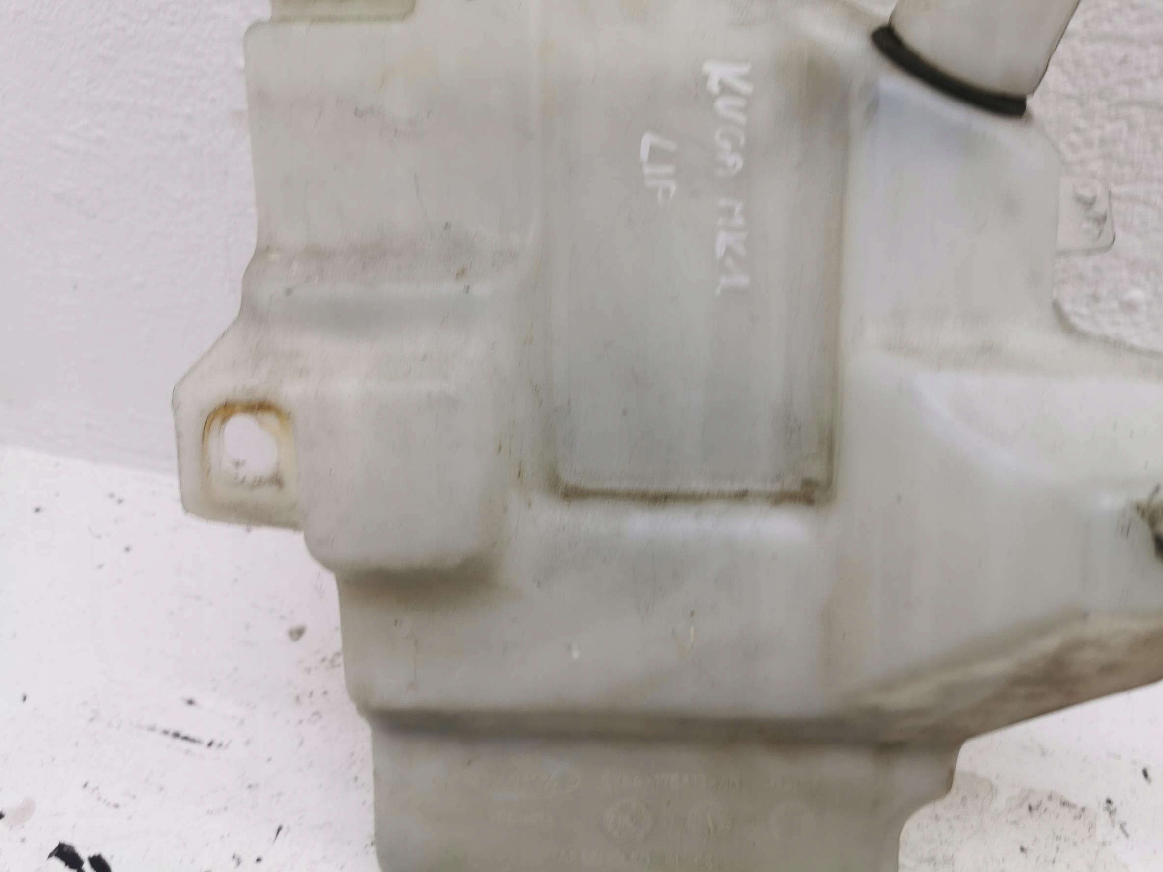 Behälter Spritzdüse FORD KUGA MK2 CV44-17B613-AD