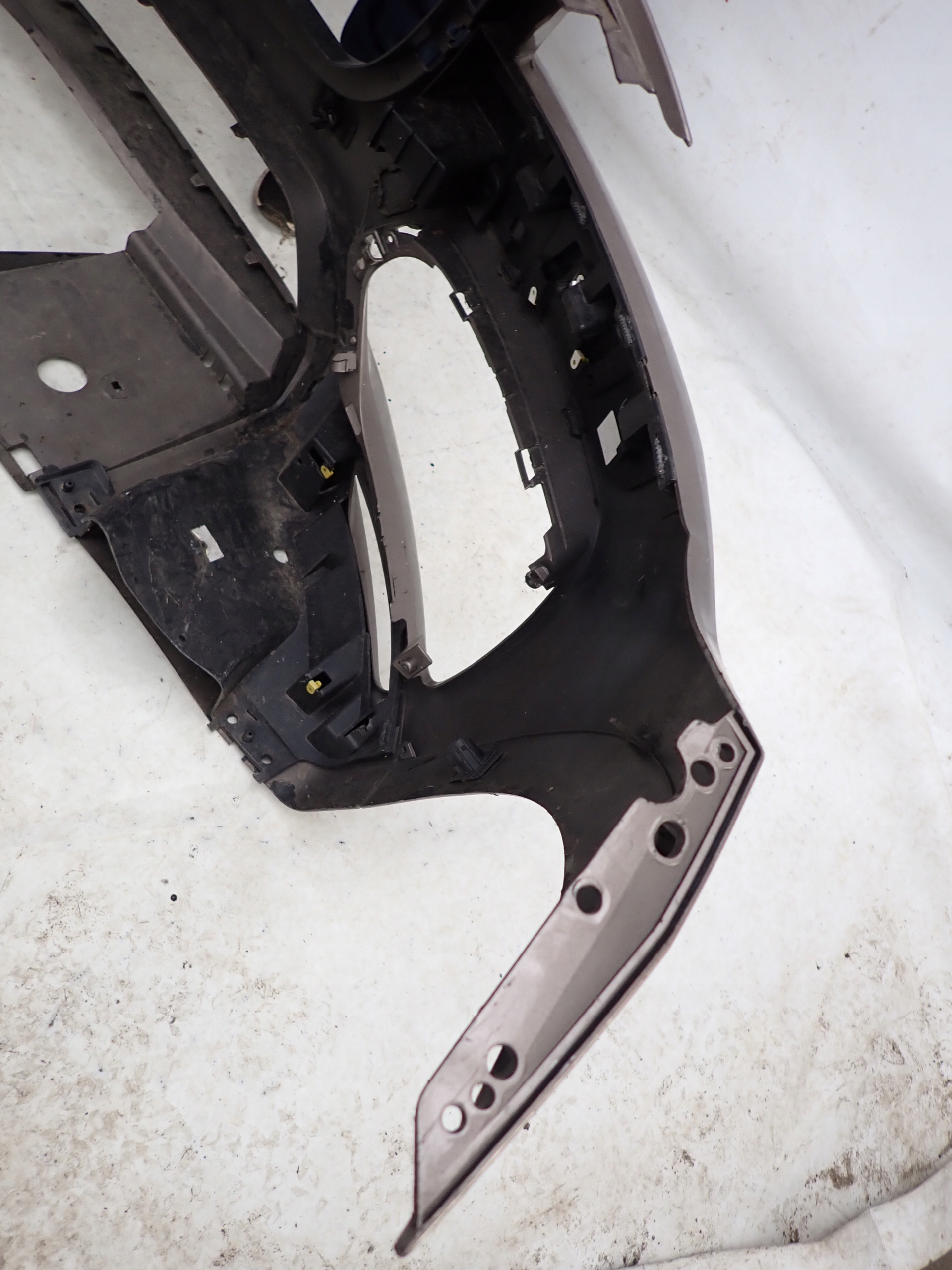 JAGUAR F-PACE R-SPORT 16-20 bumper front front SPR PDC