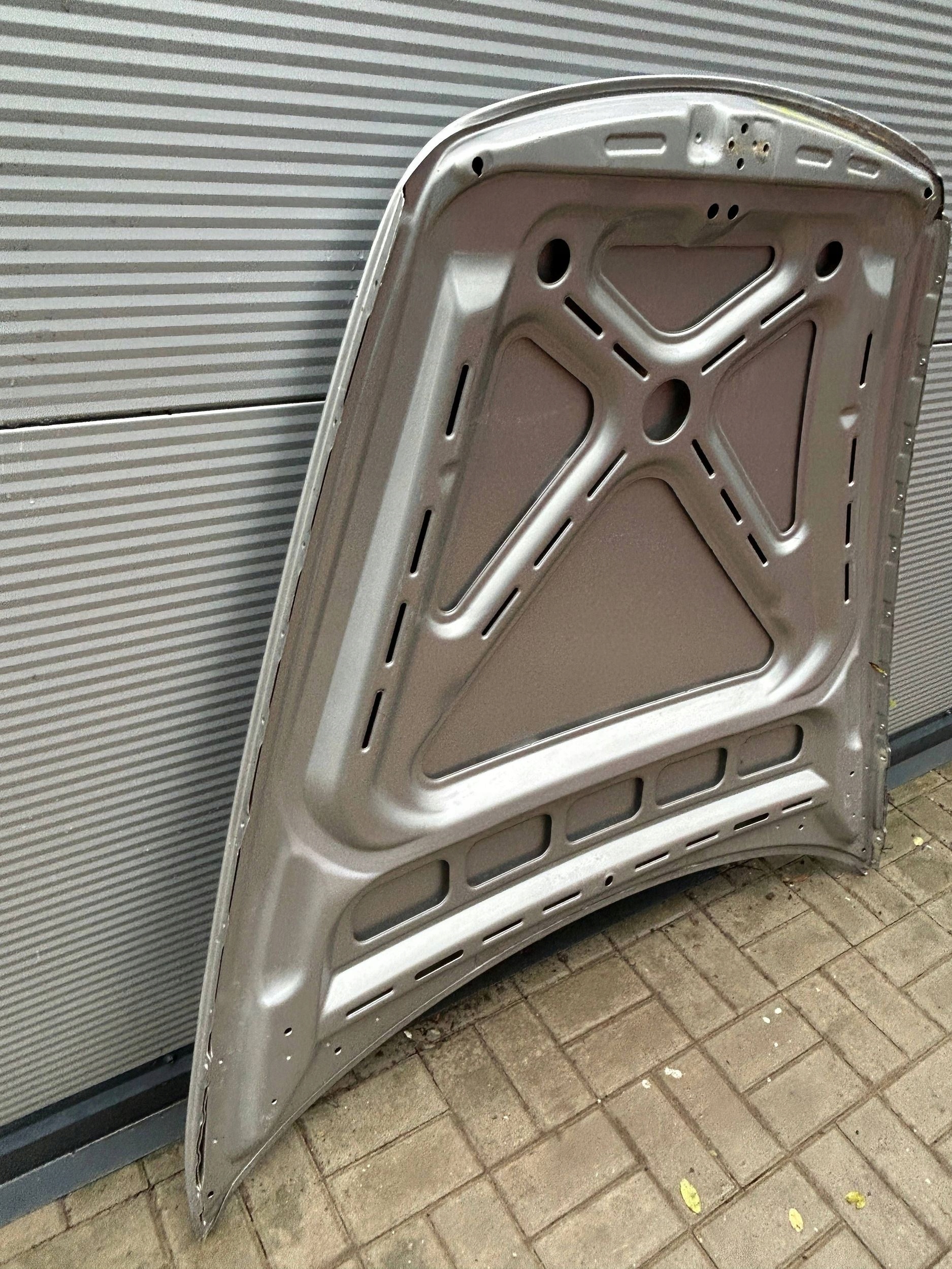 bonnet Porsche 997 99751101100 engine housing cover