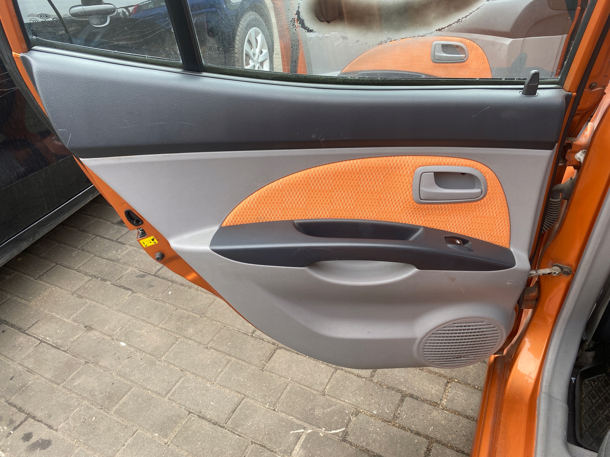upholstery side left rear Kia Picanto 1 and 04-11