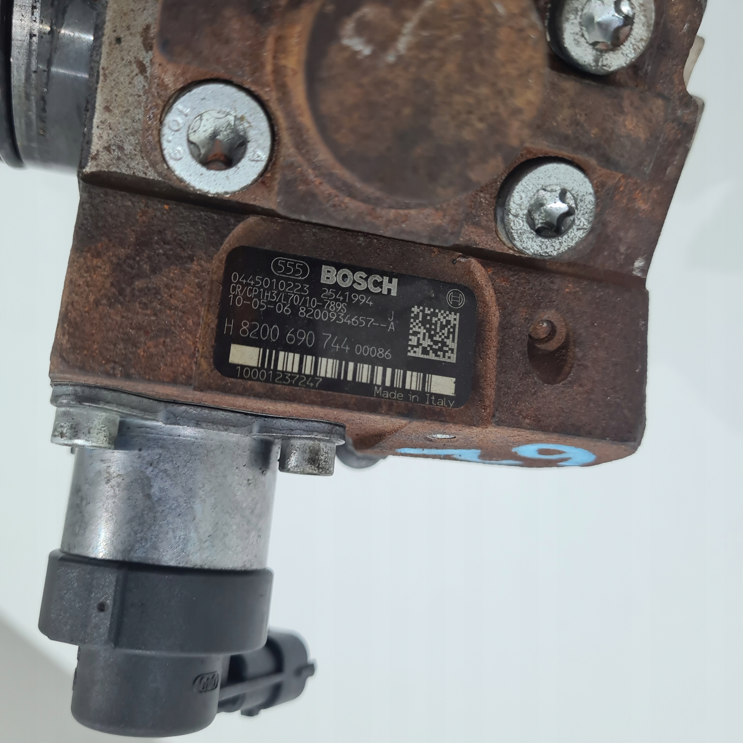 feed pump RENAULT 2.0 DCI 8200934657 8200690744 0445010223