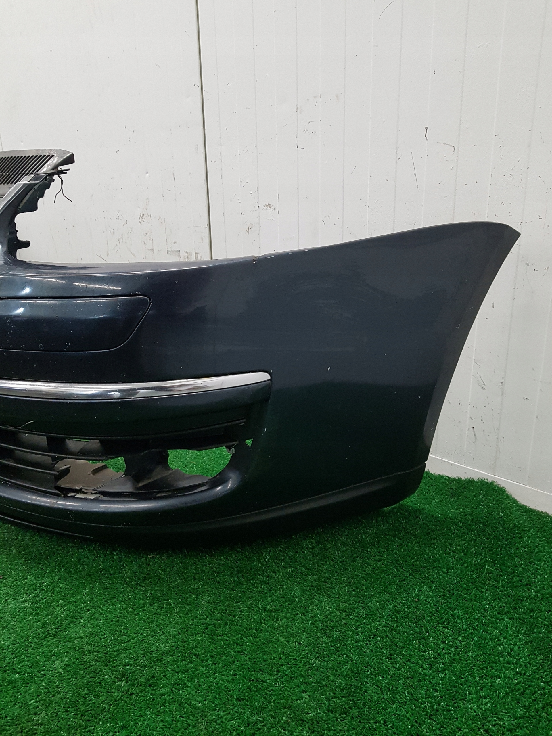 bumper front front VOLKSWAGEN GOLF 5 JETTA 1K0807221D CHROM grill