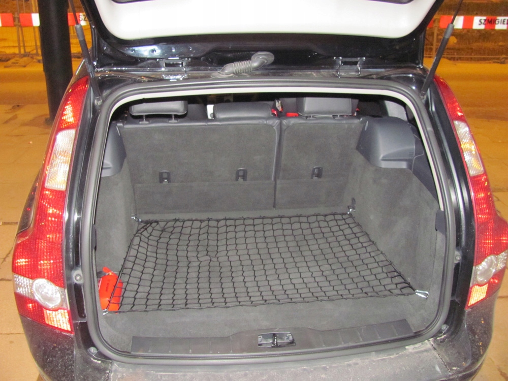 Volvo V50 Kombi 2004-2012r. Siatka do bagażnika Producent Autosiatki