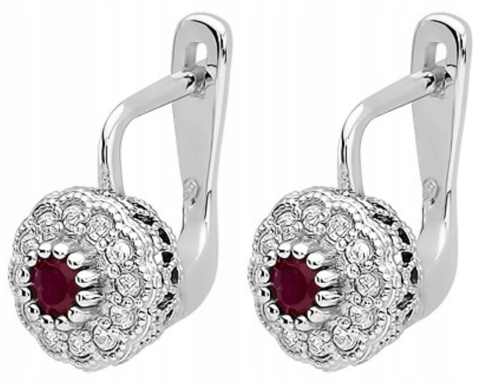 Náušnice z bílého zlata s brilianty a rubínem