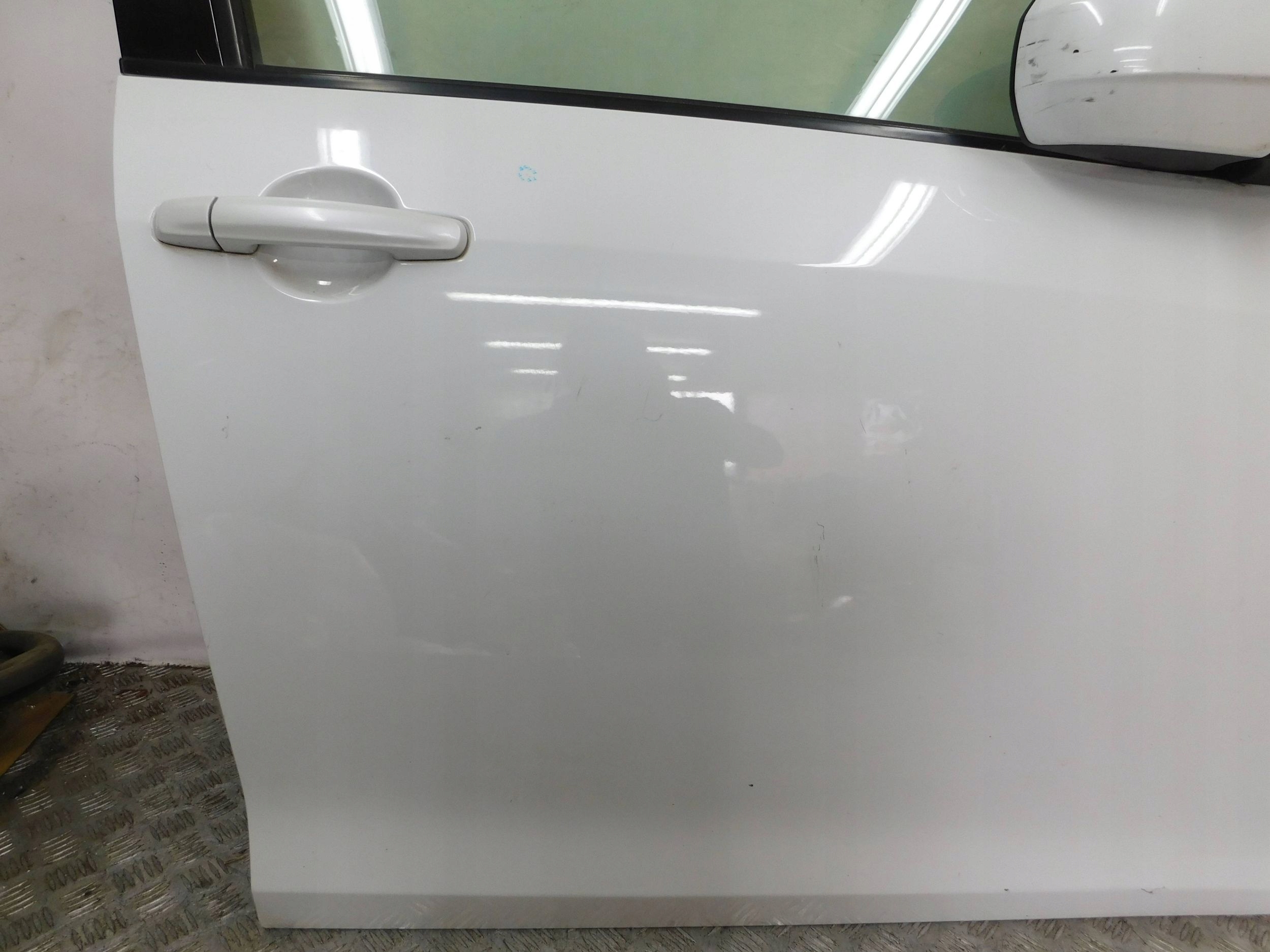 door front front right SUZUKI SWIFT MK7