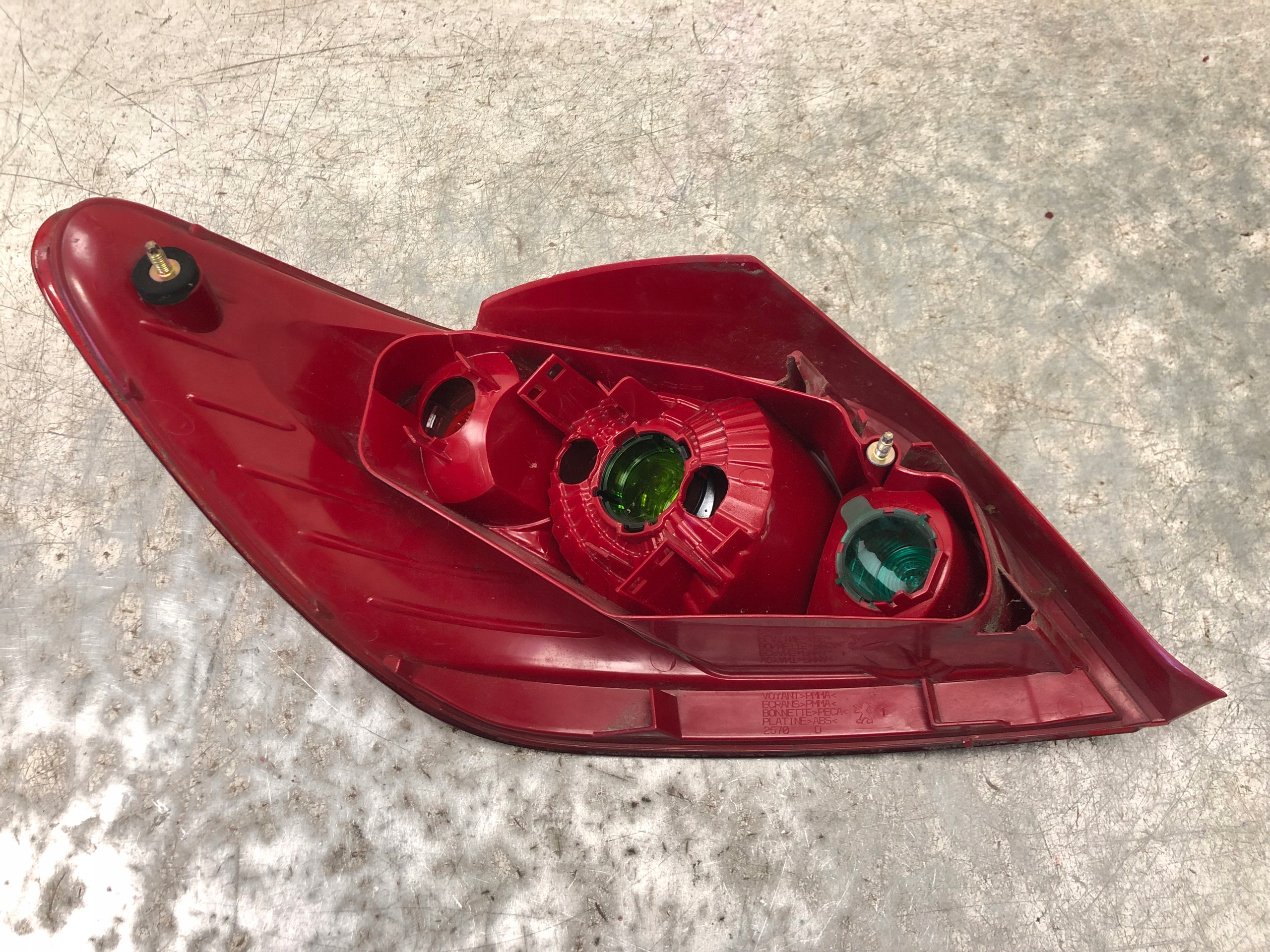 light right rear part PEUGEOT 307 LIFT HB 557674B