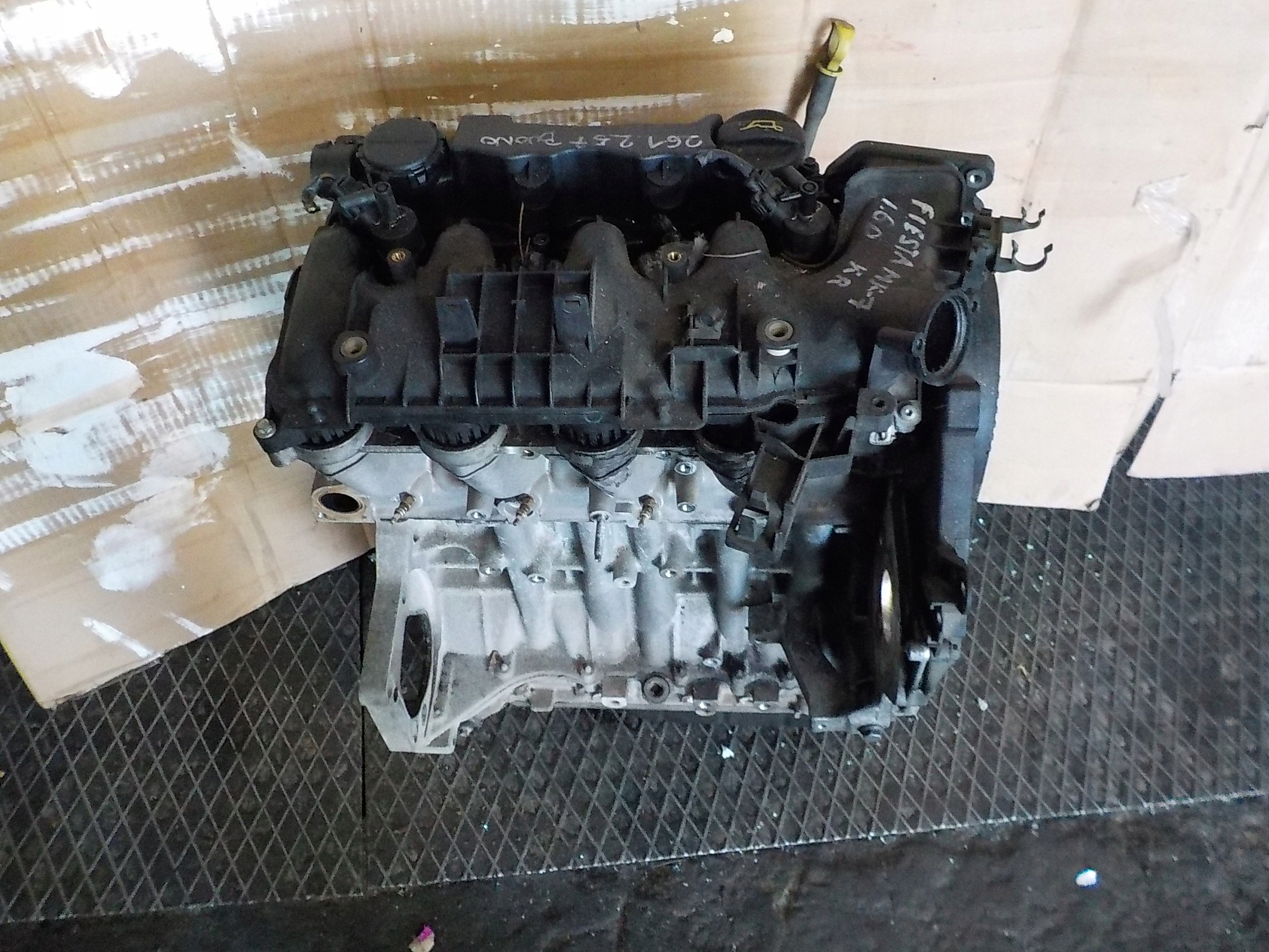 engine ford fiesta mk7 1,6 tdci HHJD 2010r