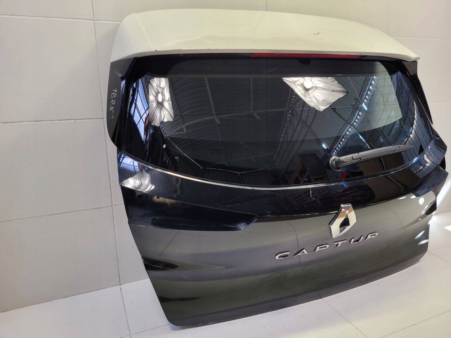 rear trunk door boot Renault Captur 2 2021