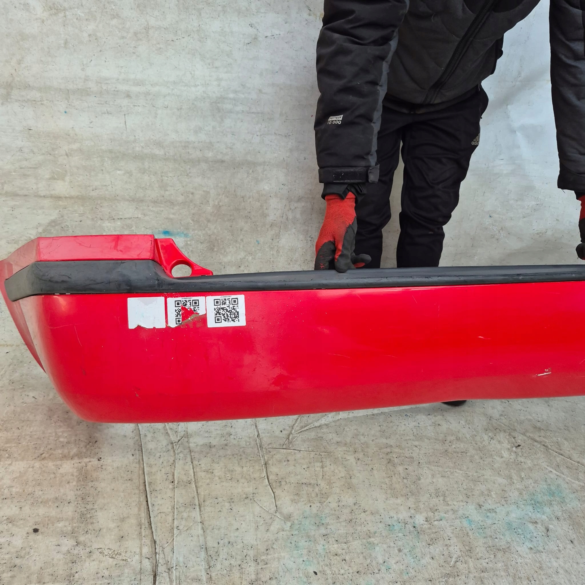 VOLVO XC60 and 1 LIFT 13-17 bumper front front washer PDC