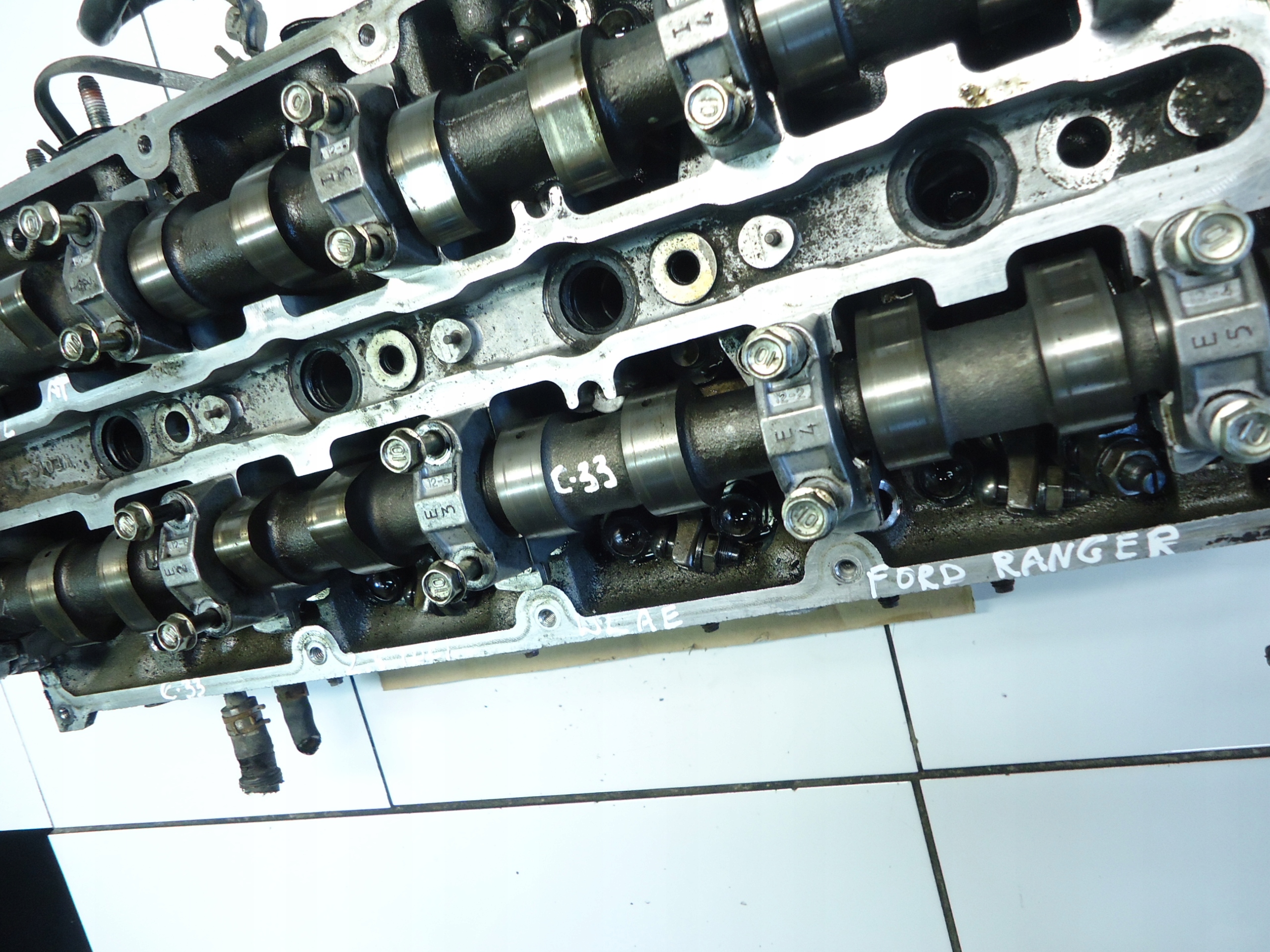 FORD RANGER 2.5TDCI WLAE head.