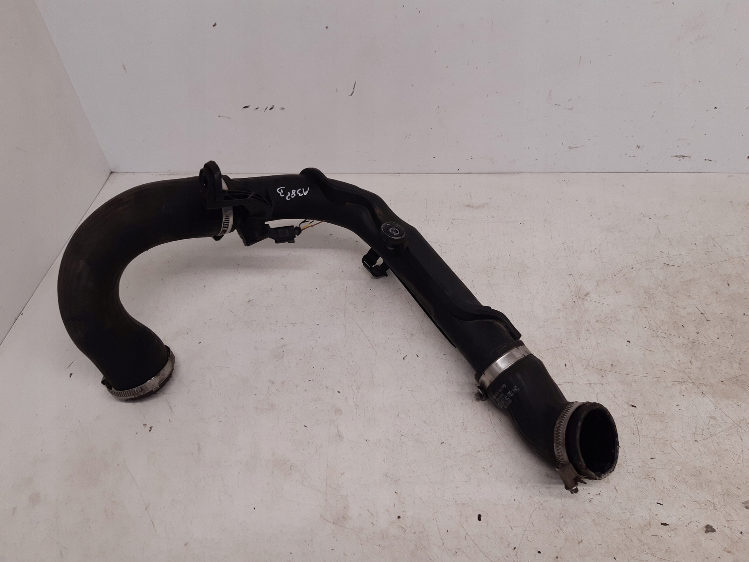vedení intercoolera 1K0145770AE Audi A3 8P