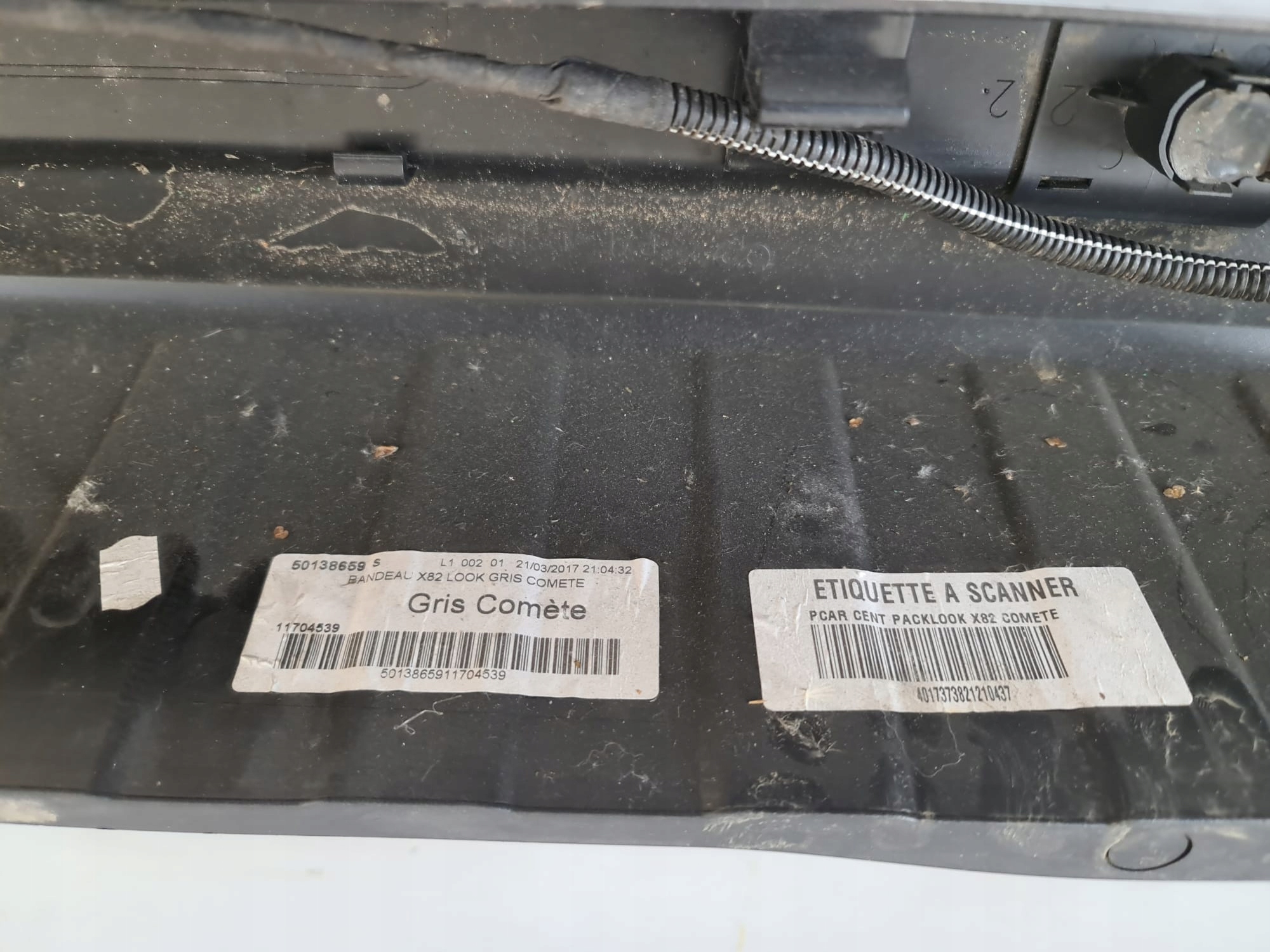 ZDERZAK TYLNY TRAFIC III VIVARO B TALENTO Typ samochodu Samochody dostawcze Samochody osobowe