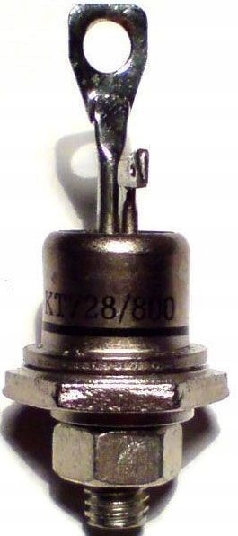 Triak KT728/400 400V/15A 100mA