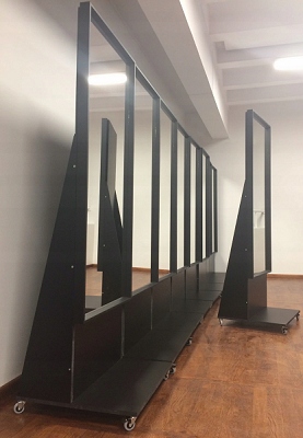 Lustro na kółkach Marka inna