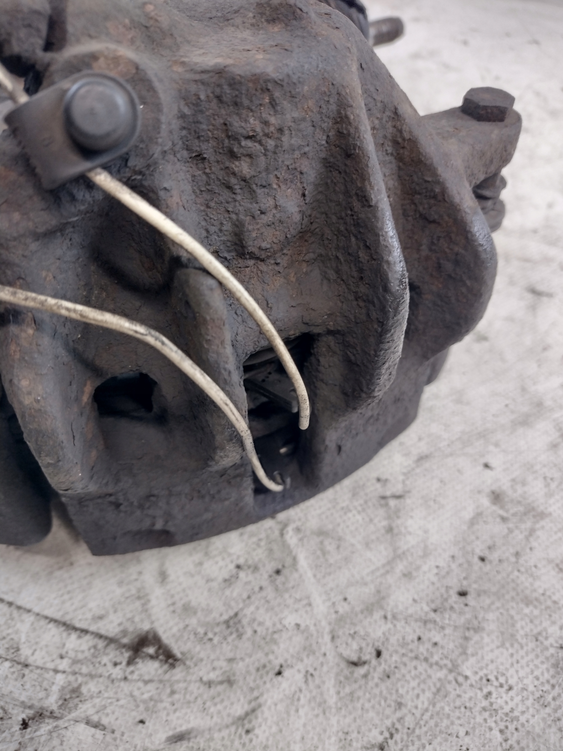 swing right front EU PEUGEOT 607 2.0 16V 03r.
