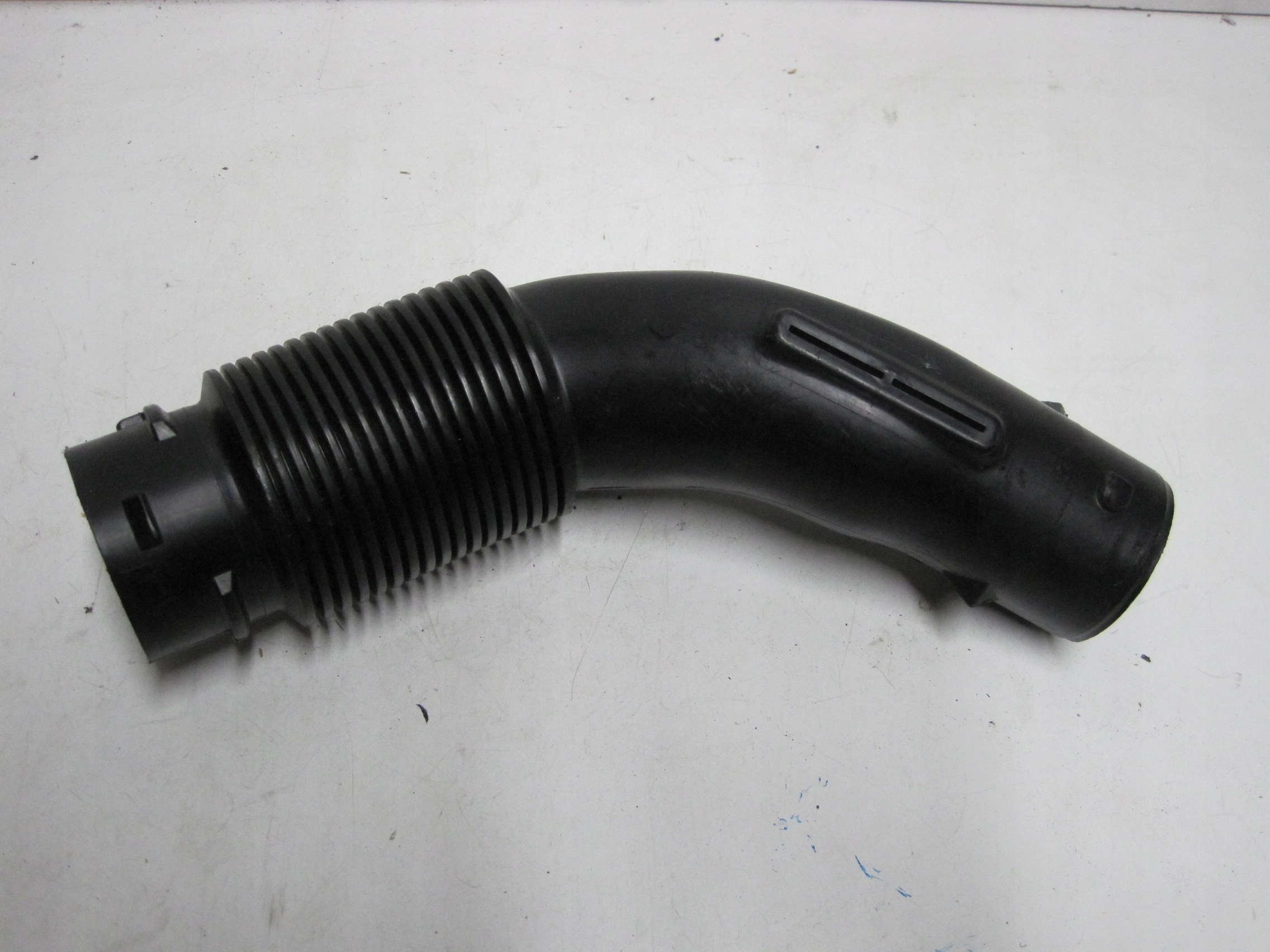 pipe intake PEUGEOT 308 T10 9837957680