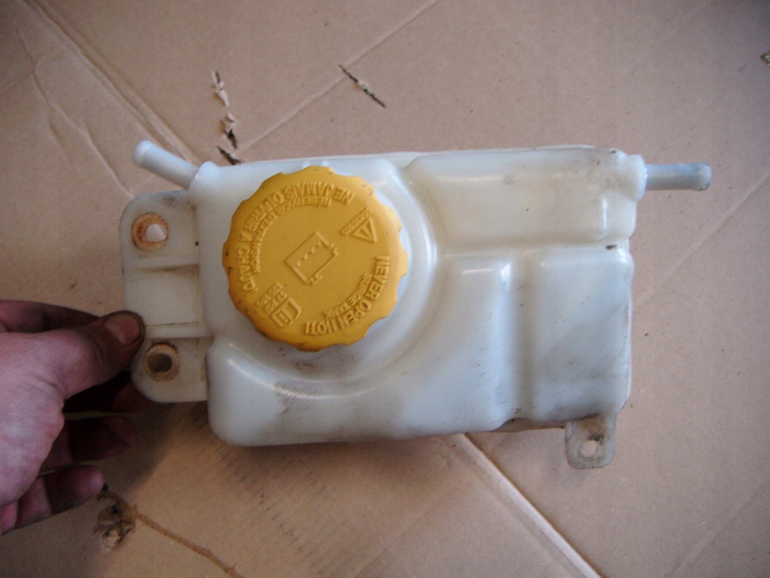 KALOS AVEO 04-07 1.2 8V ZBIORNIK WYRÓWNAWCZY