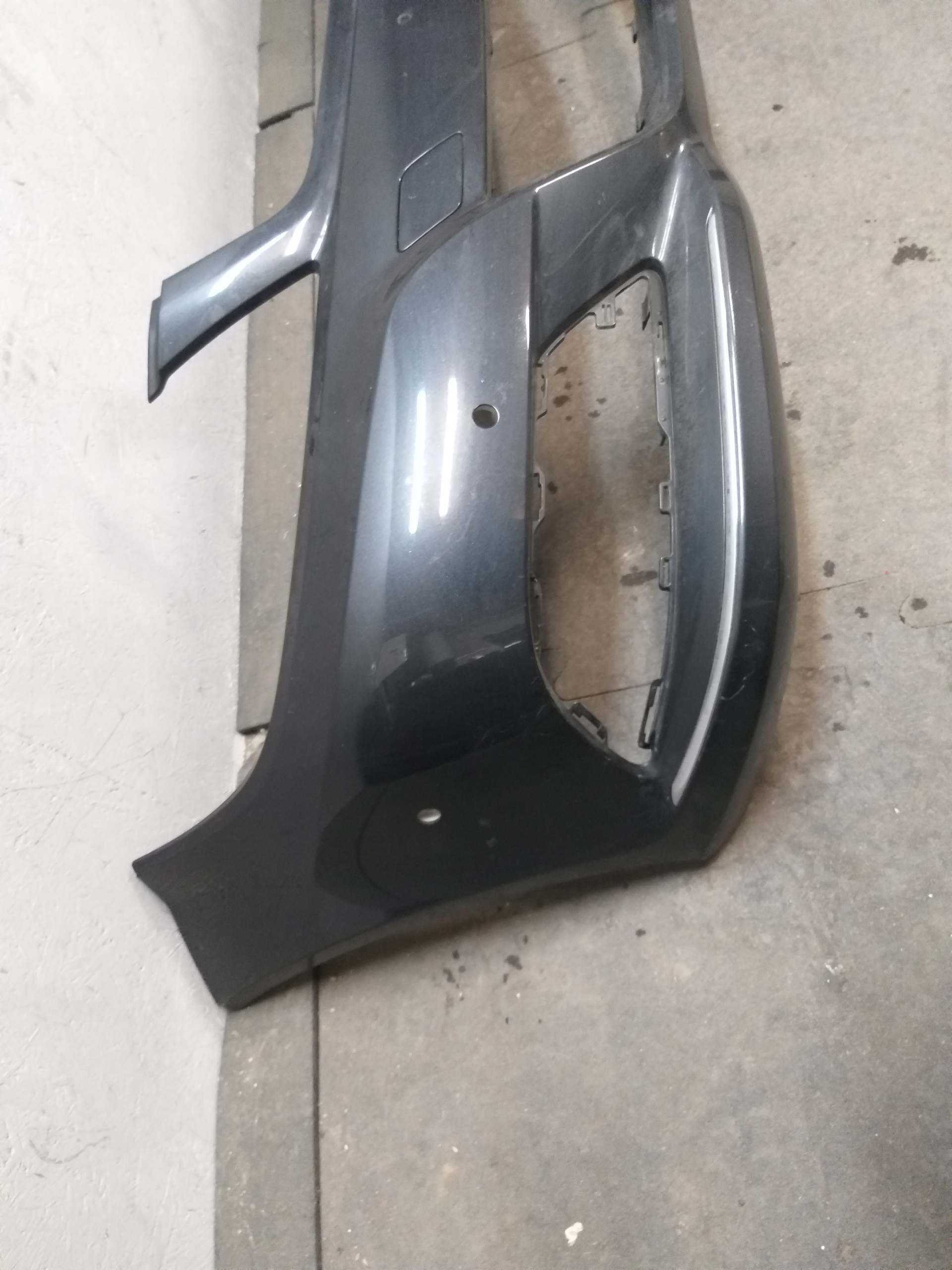 STOSSSTANGE VORNE MERCEDES C KLASA W204 LIFT