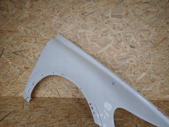 VOLVO C30 fender right front front