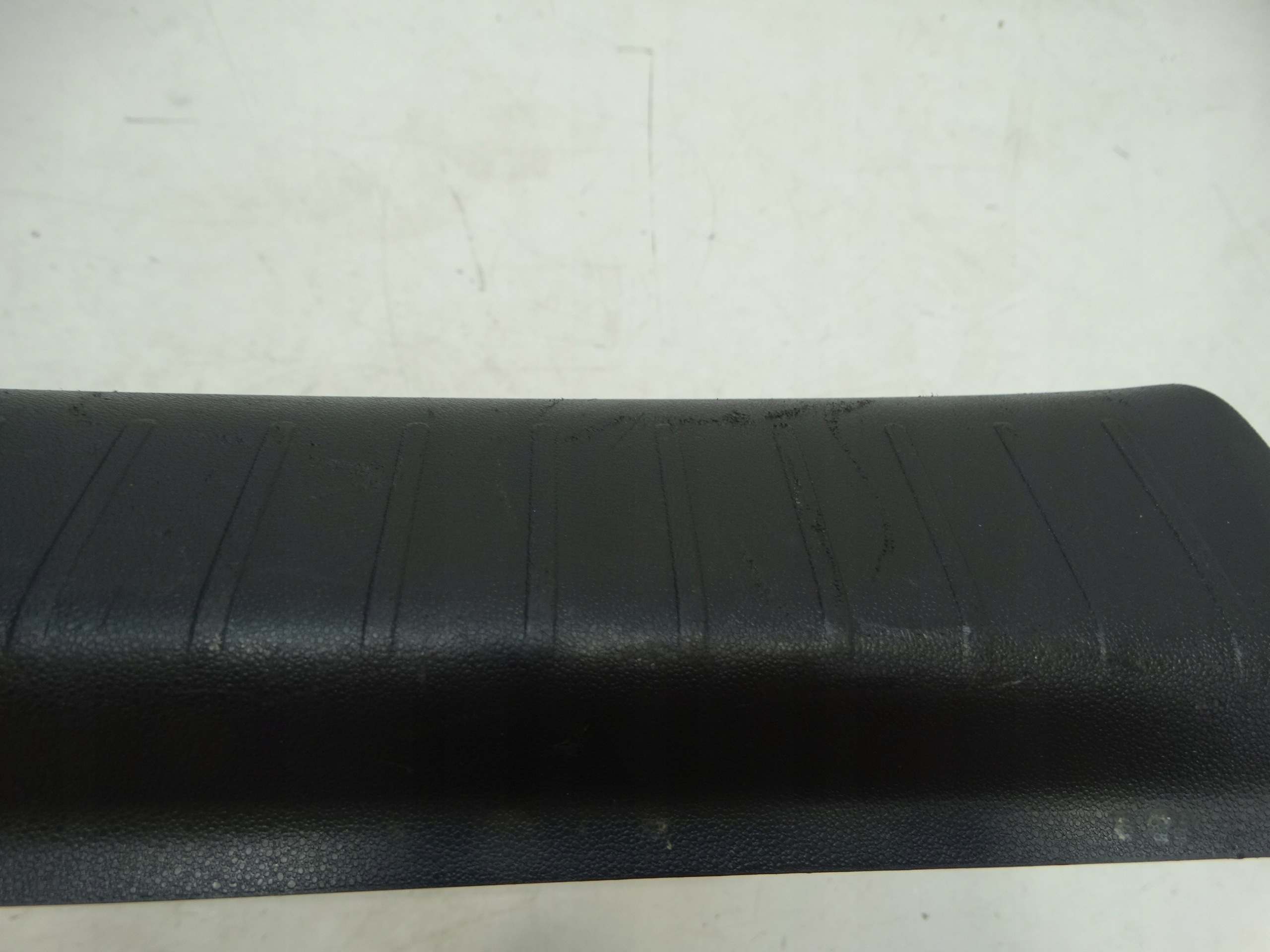 cache face avant arrière coffre CITROEN C4 CACTUS 9801288377