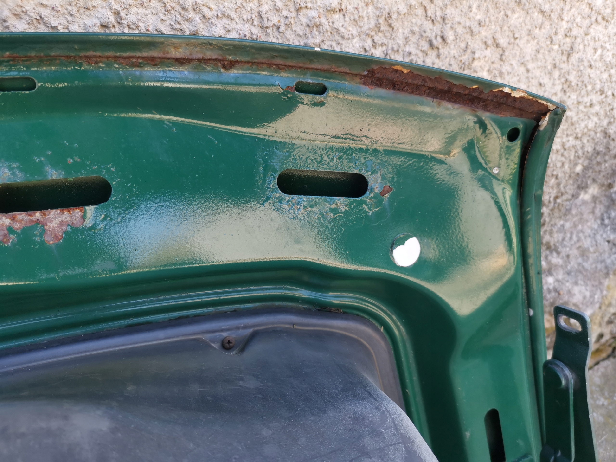 bonnet MERCEDES VITO W638