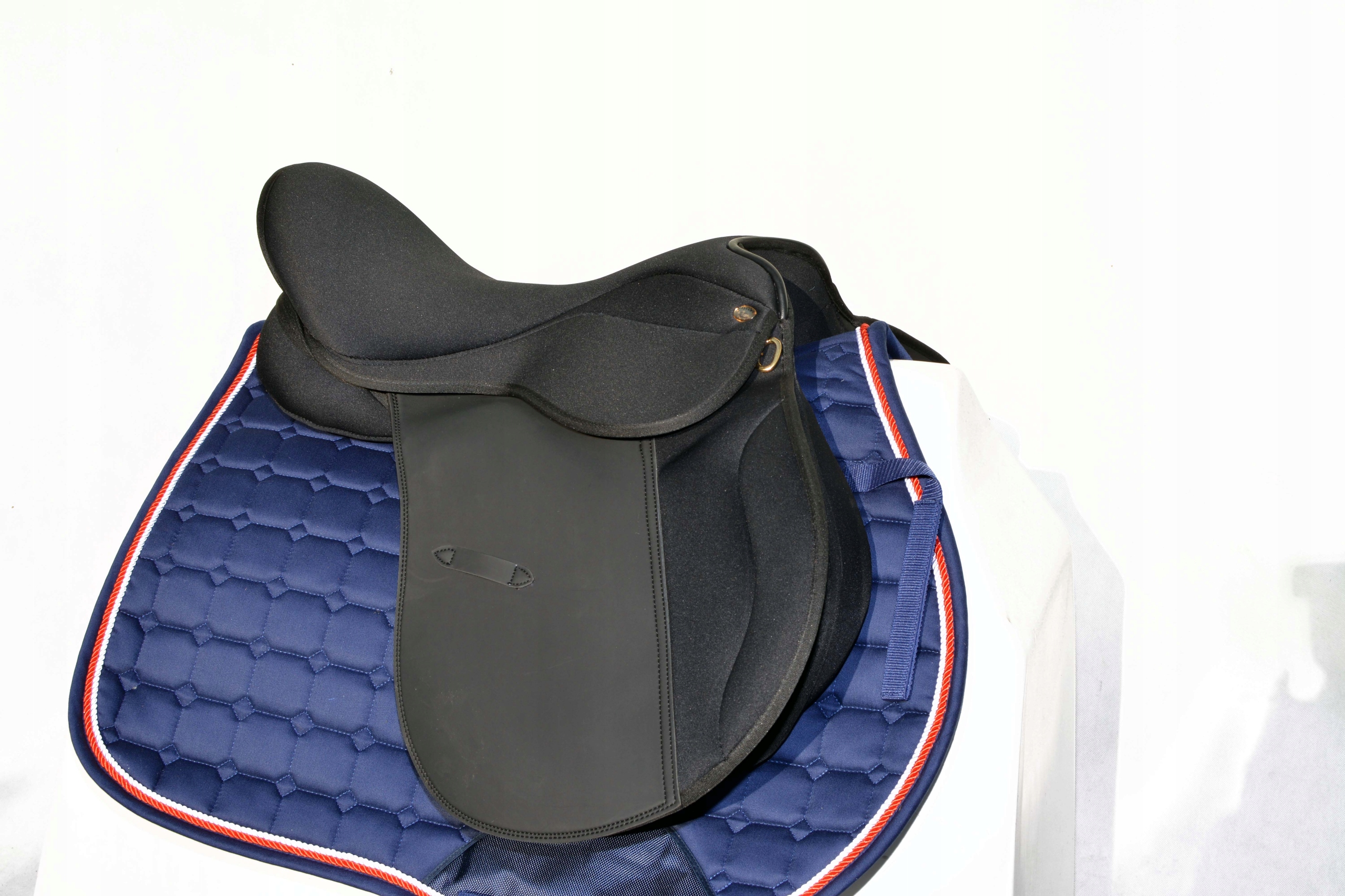 Siodło Wszechstronne 17C