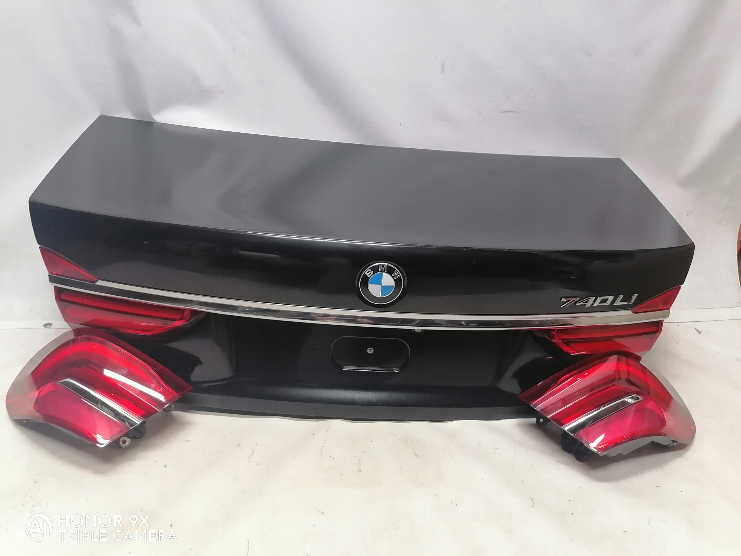 KLAPA LAMPY KAMERA TYŁ BMW SERI 7 G12 EUROPA Producent części BMW OE