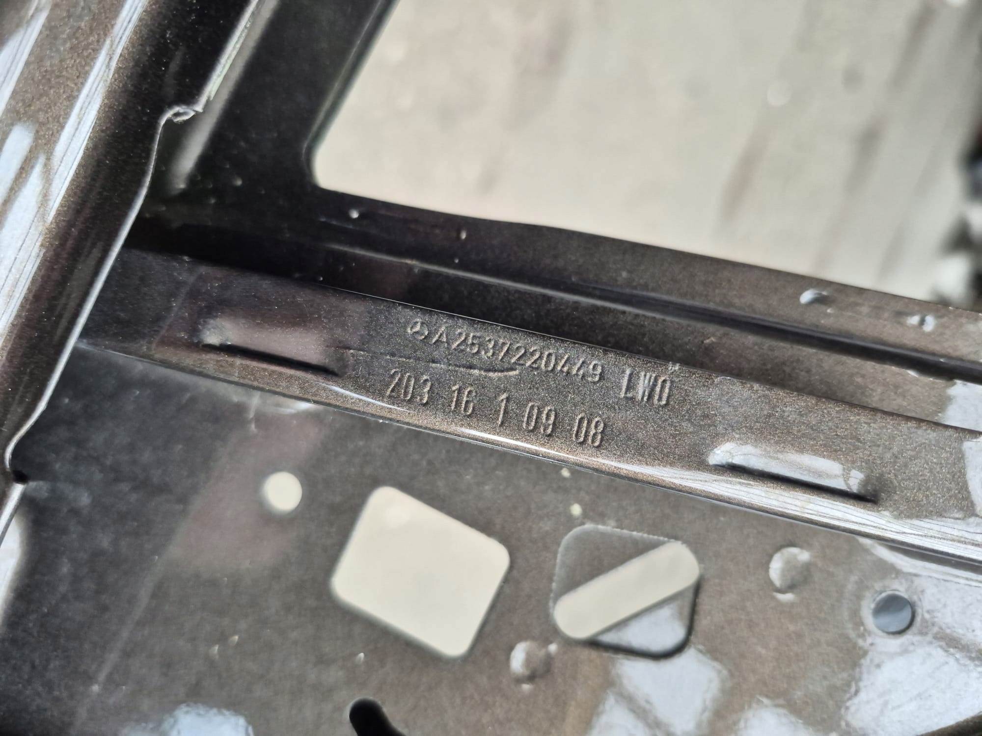 MERCEDES GLC 253 15- door right front front A2537220449