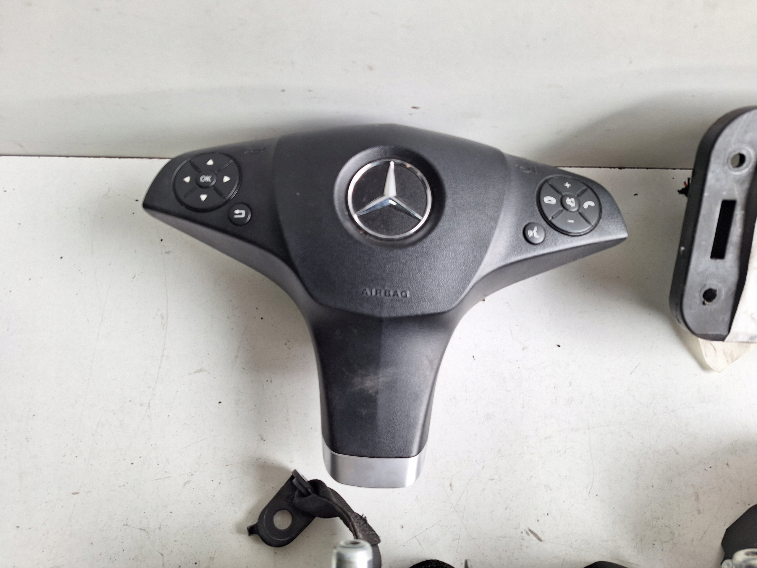MERCEDES E-KLASA W212 09-13 airbag running board