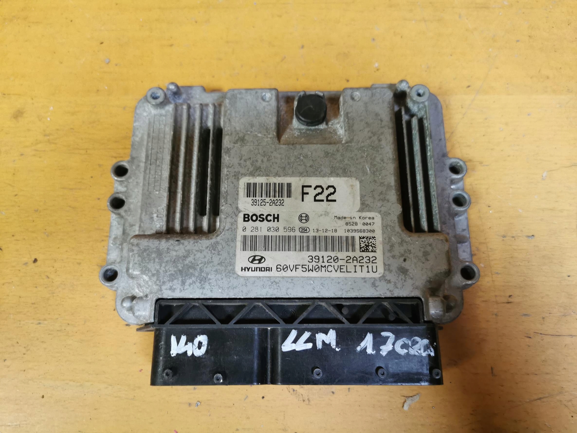 control unit computer of the engine HYUNDAI I40 1.7 CRDi 116KM 39120-2A232