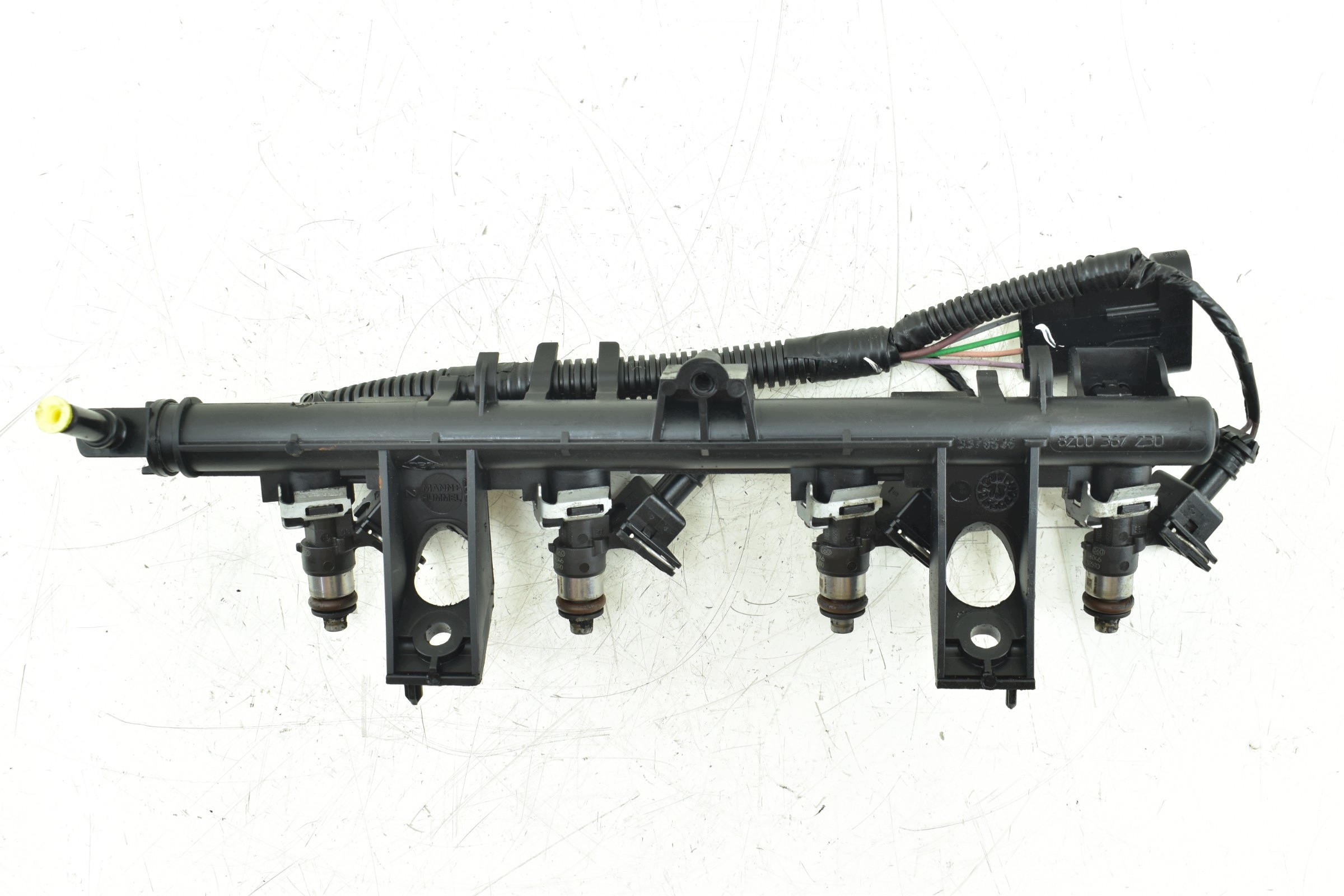 Rampe injection RENAULT CLIO III IV 1.2 16V 8200367230