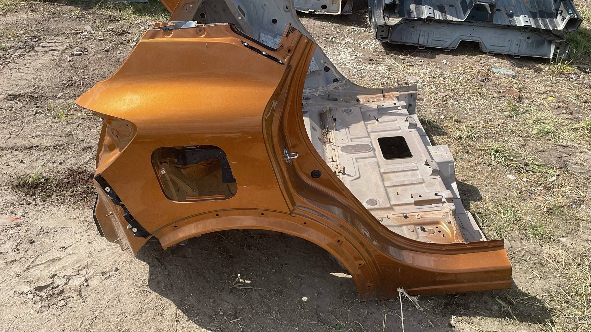 quarter rear fender side rear part side right Renault Captur II hybryda