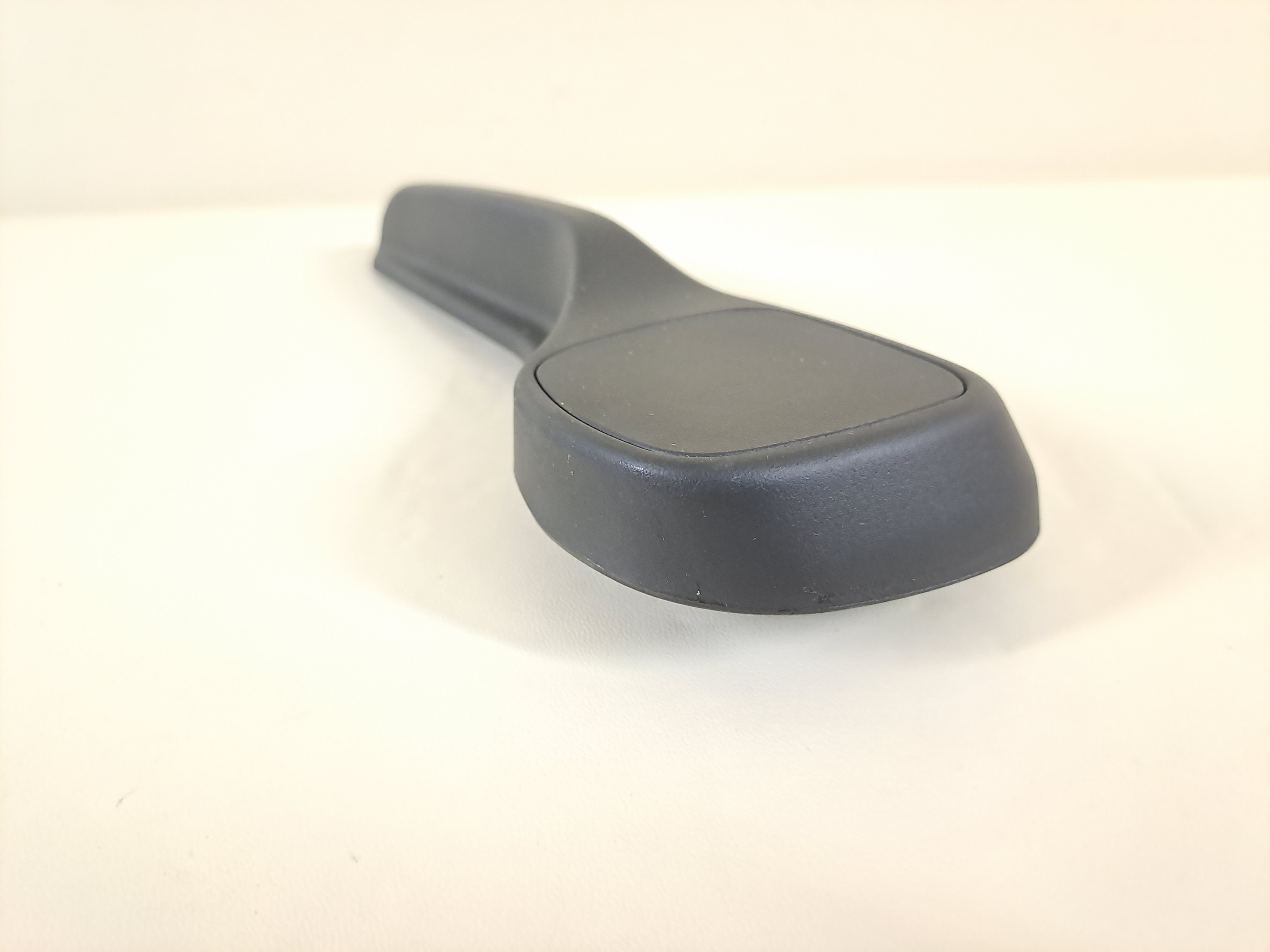 SANDERO III STEPWAY 21r handle control of left seat driver´s left